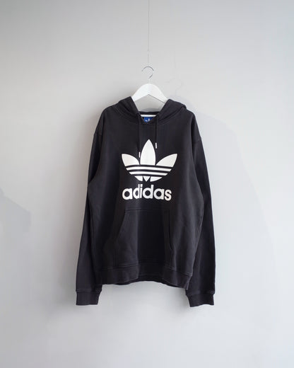 Used / adidas PARKER