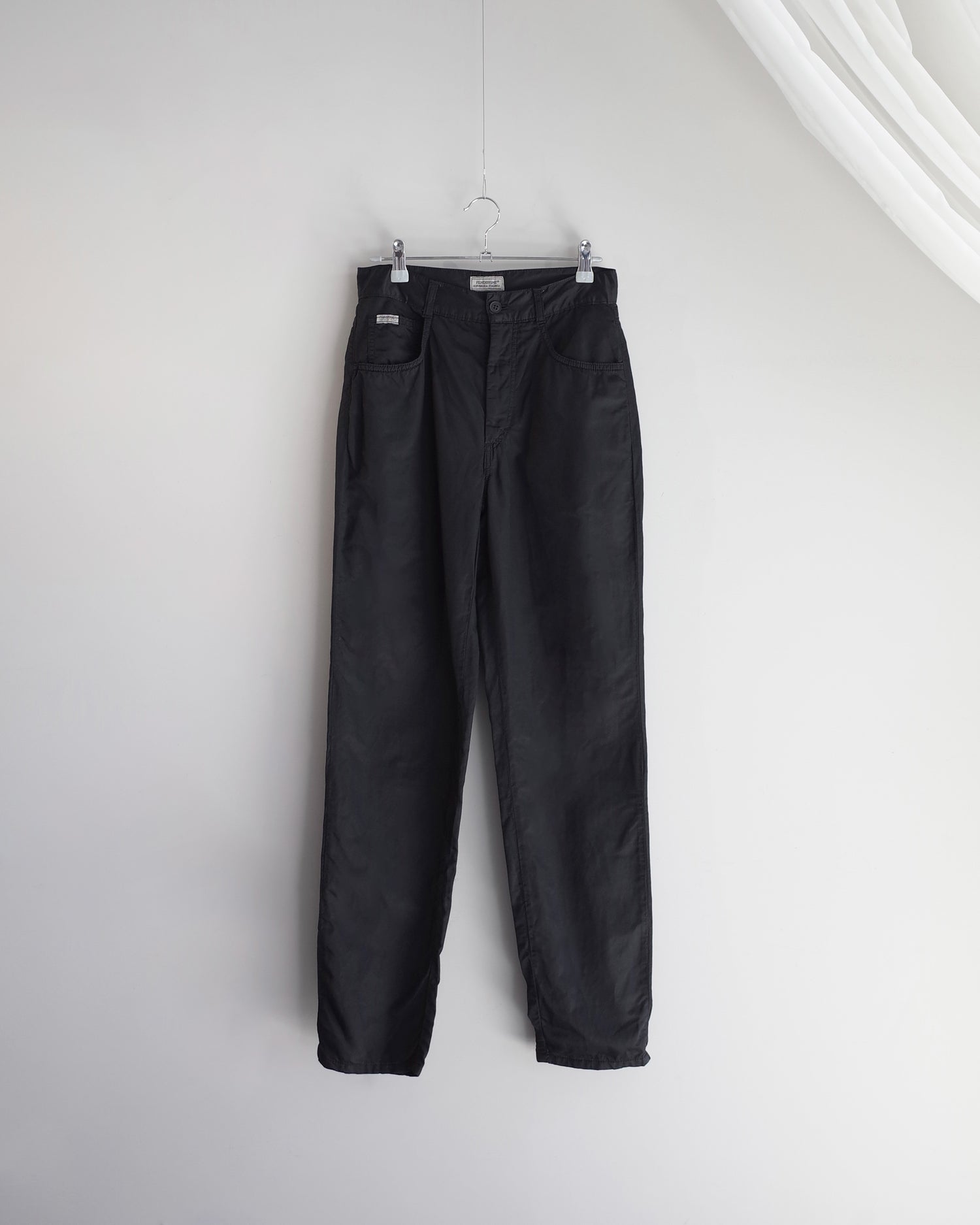 Used / TAPERED PANTS