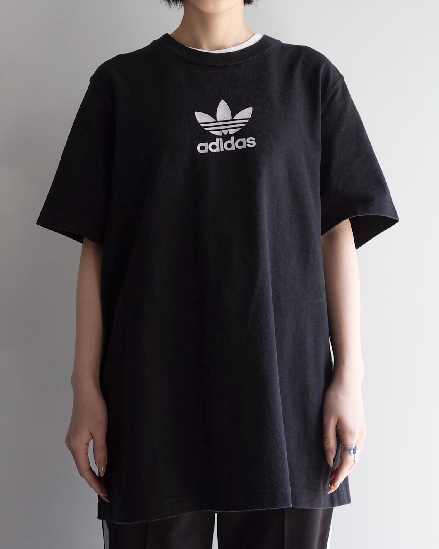 ★Used  / adidas BASIC TEE