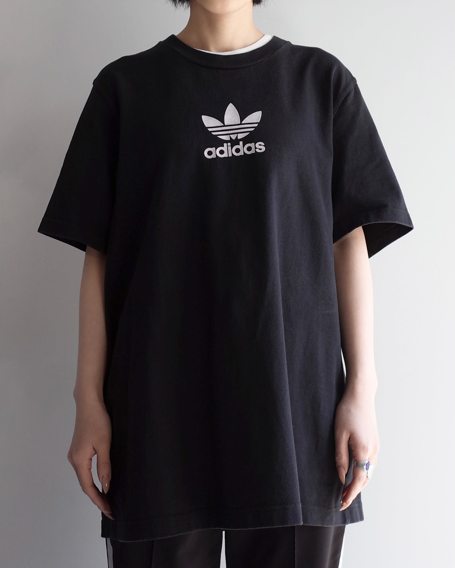 ★Used  / adidas BASIC TEE