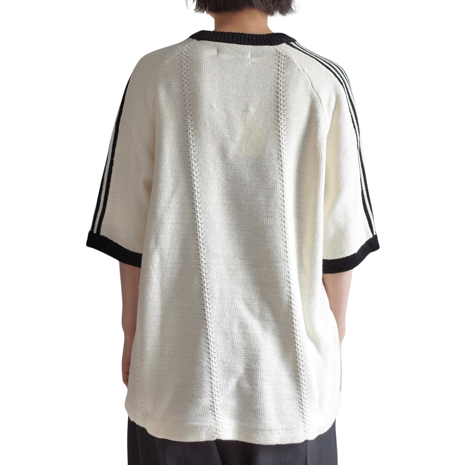 KNITTED TRAINING T-SHIRT
