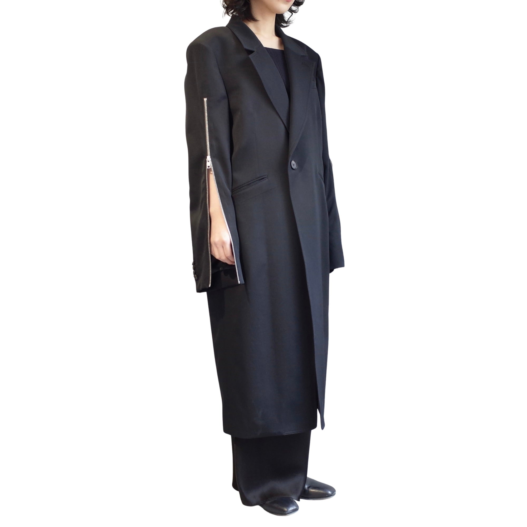 Hibiki Nakaminami 【ヒビキ ナカミナミ】