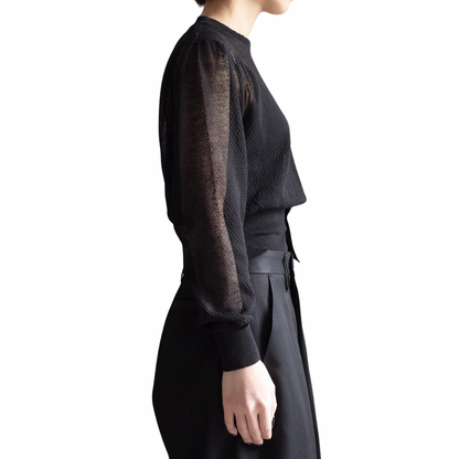 BUTTON KNIT PULLOVER