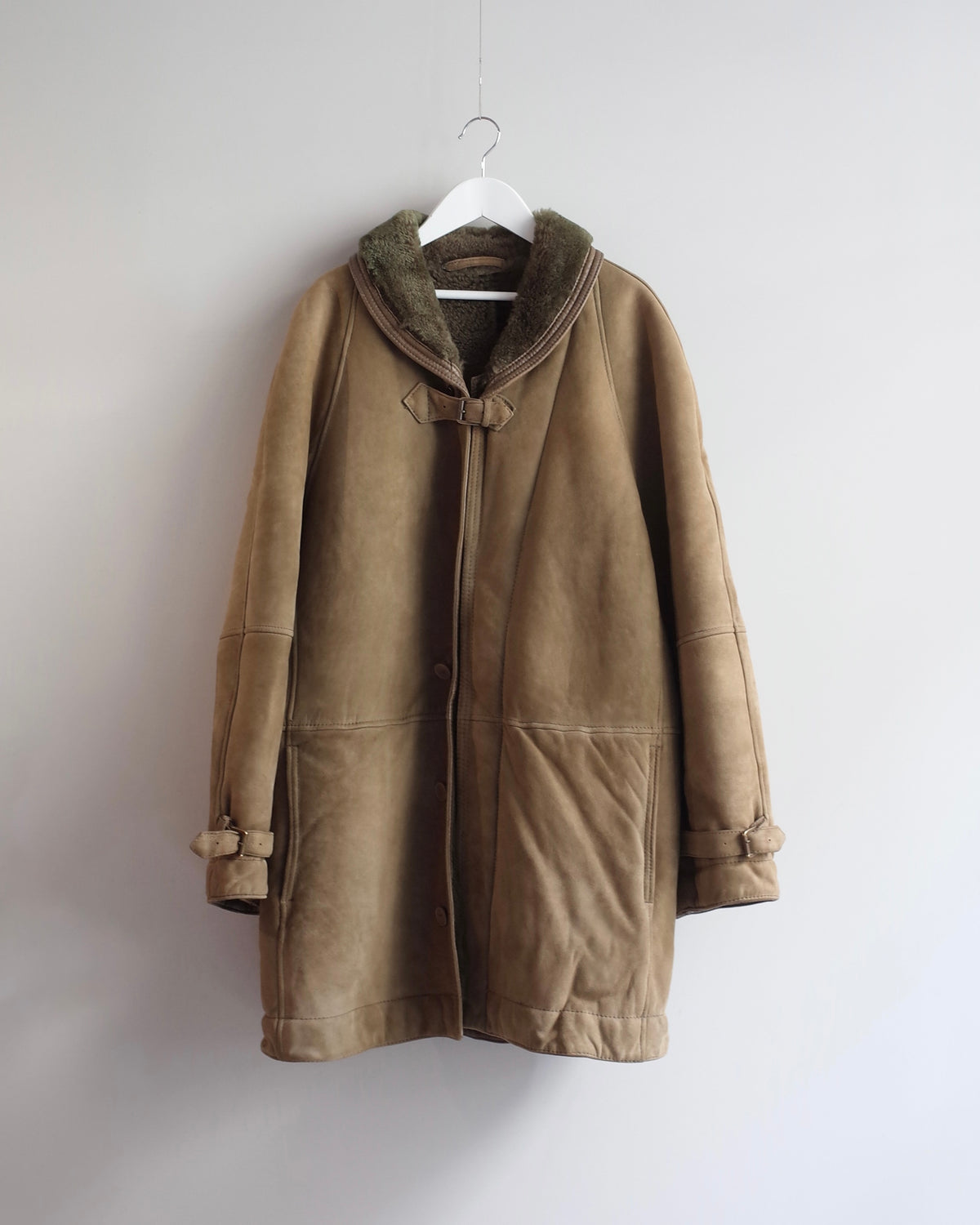 Used / MOUTON COAT