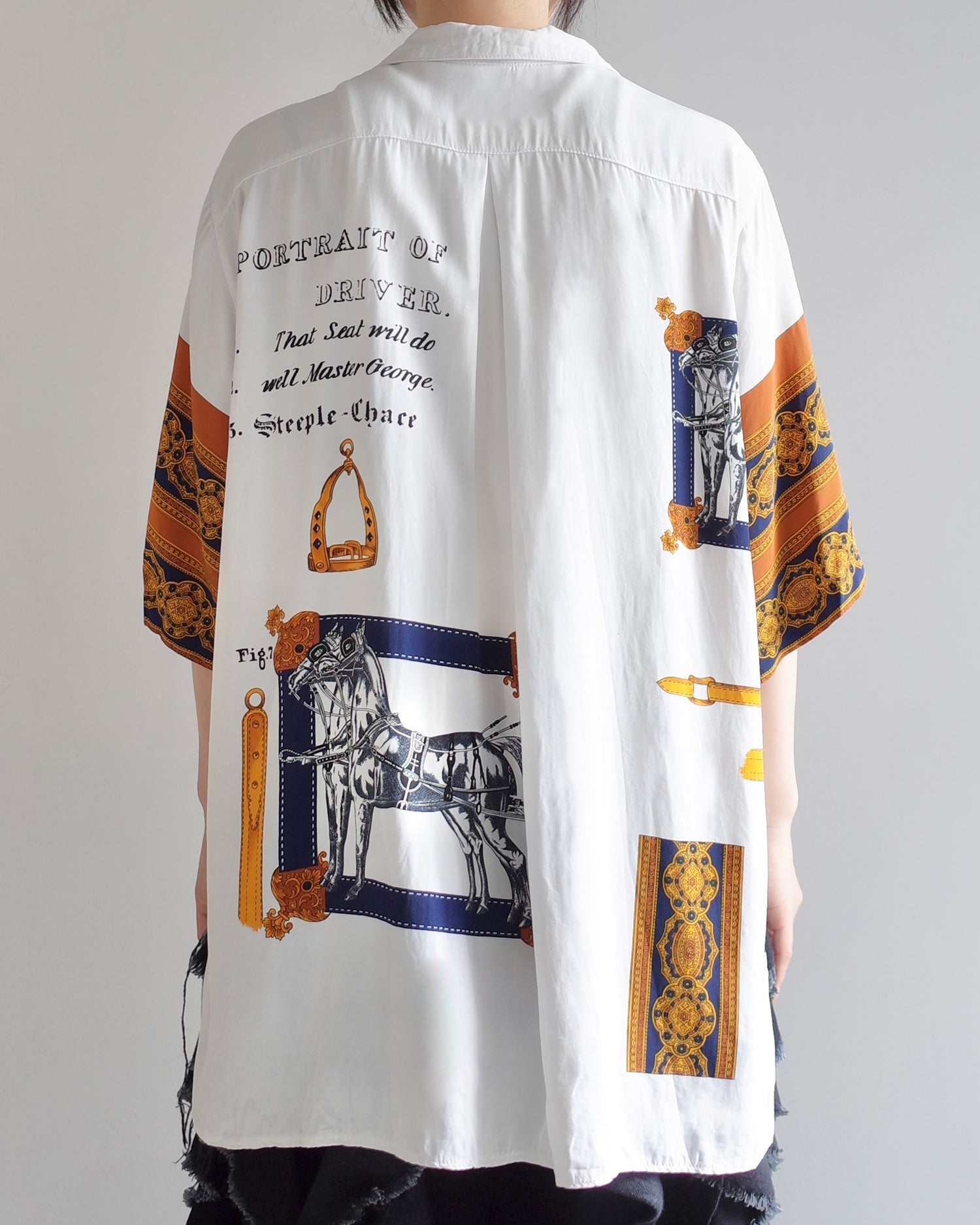 Used / PRINTED HALF SLEEVE SHIRT