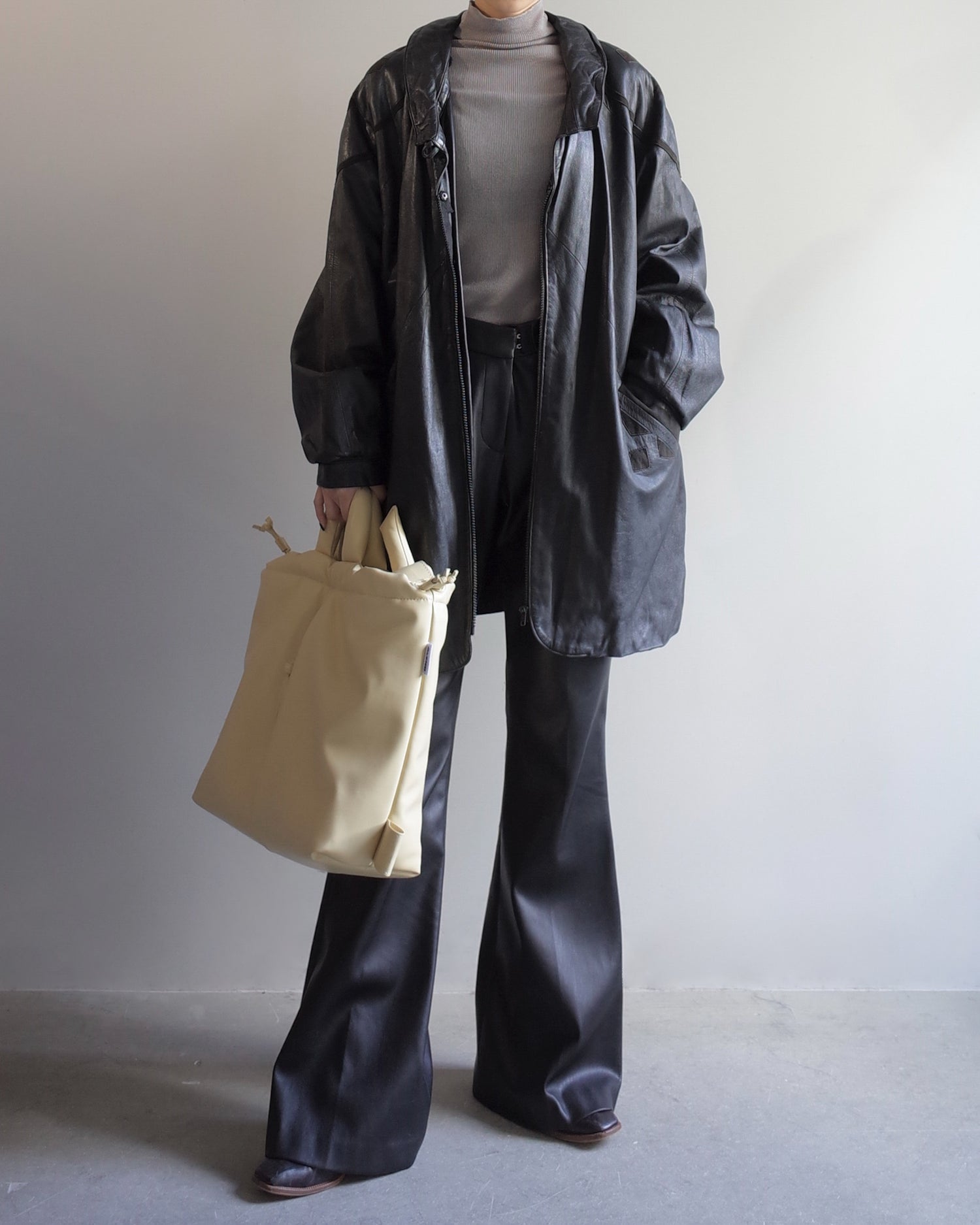 Used / LEATHER MEDI JACKET