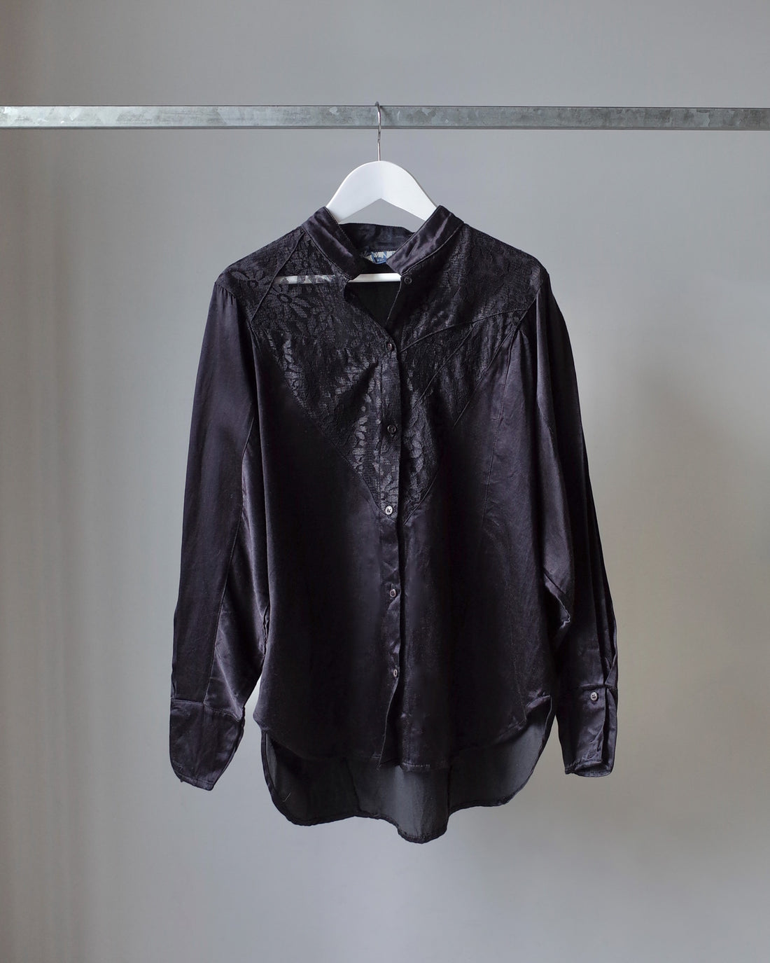 Used / RACE DOCKING BLOUSE