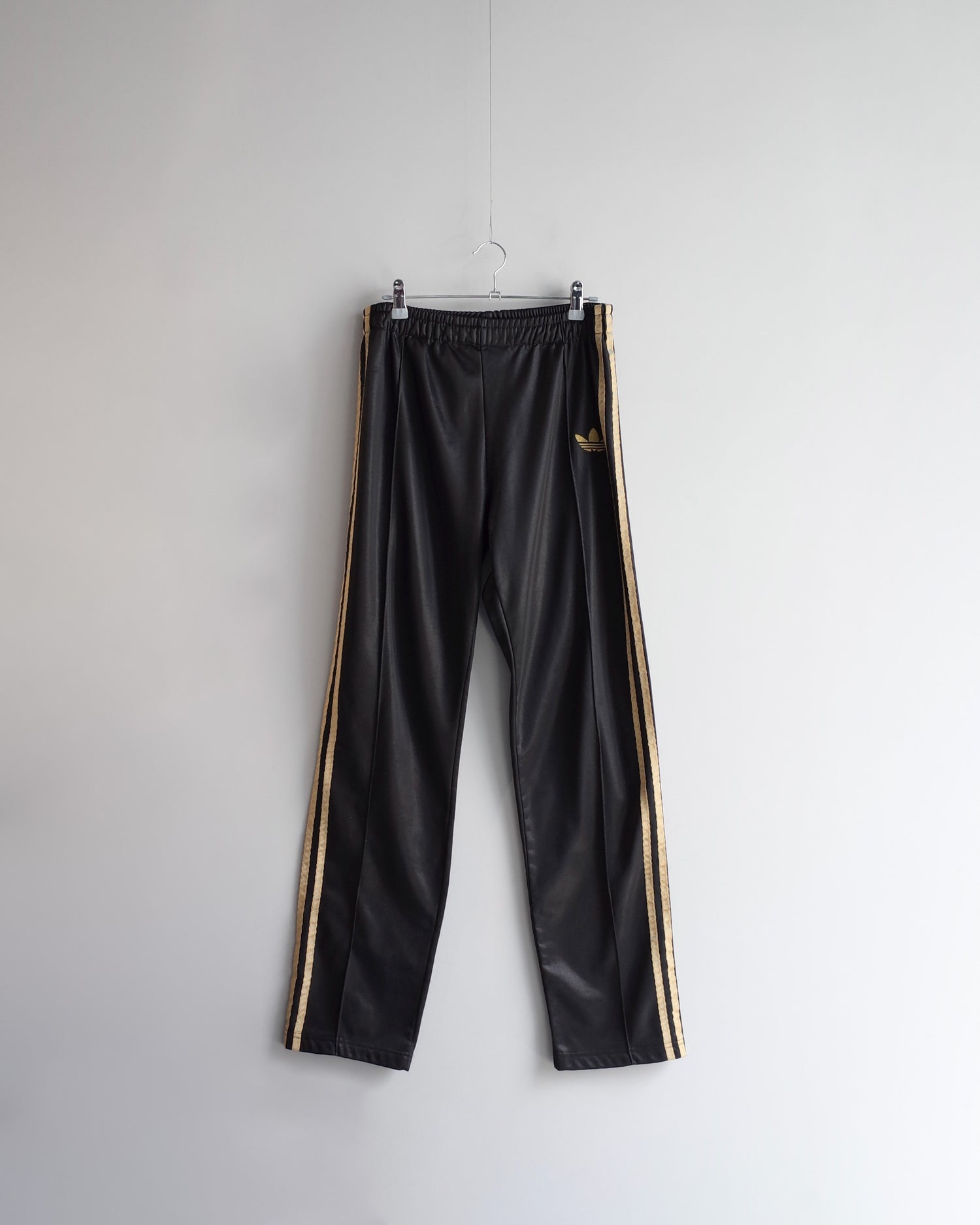 ★Used  / adidas TRACK PANTS