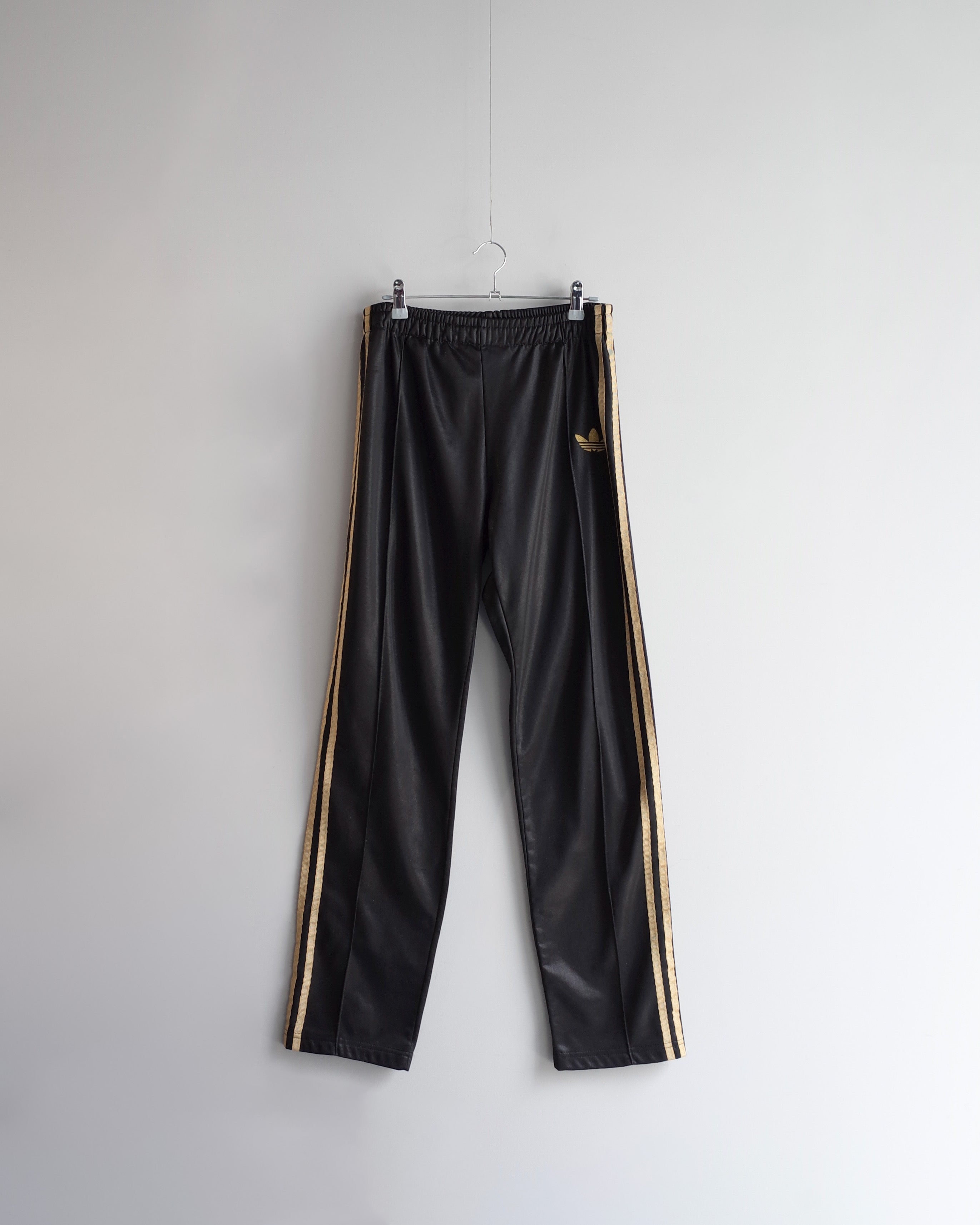 ★Used  / adidas TRACK PANTS
