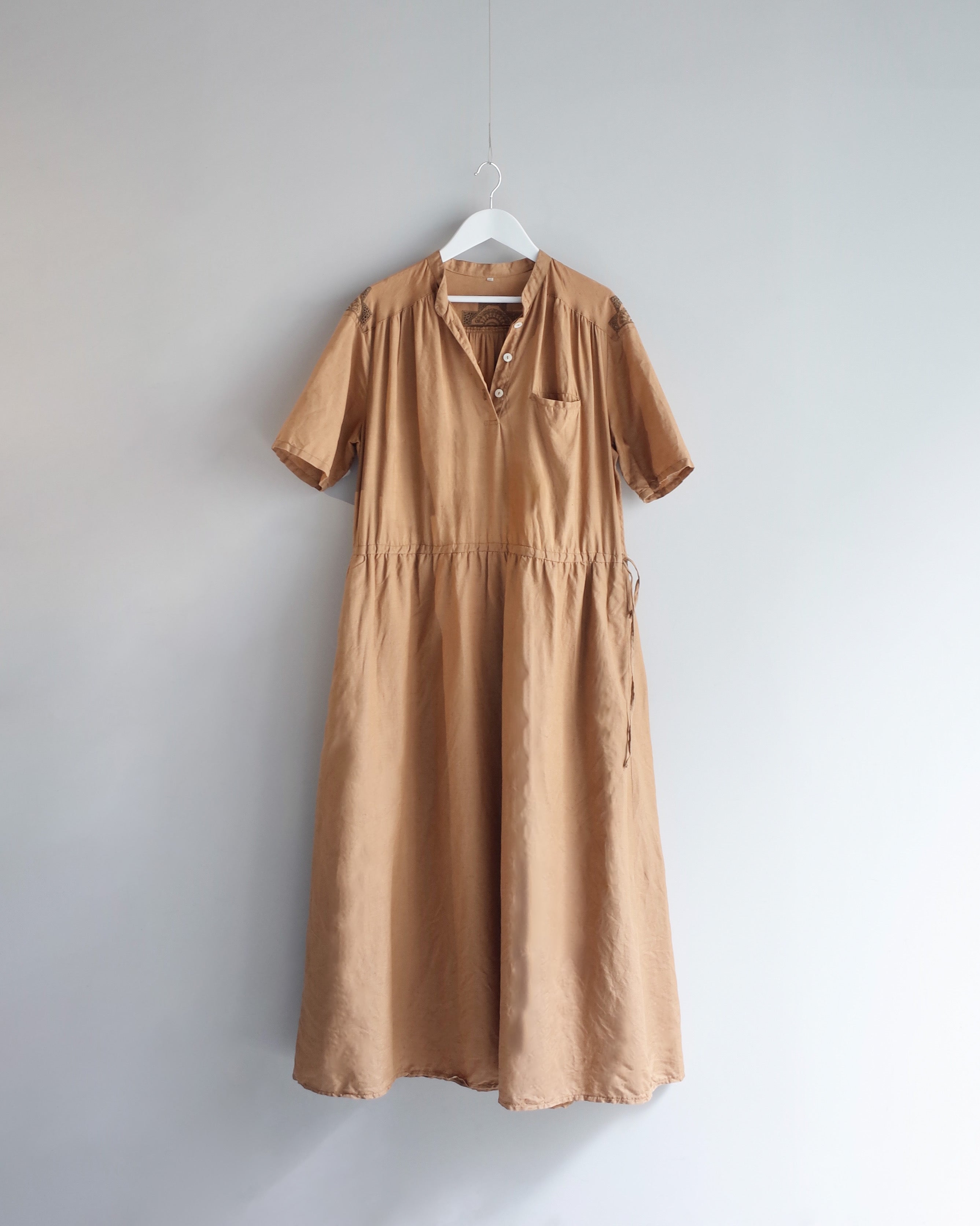 Used / WAIST GATHER ONEPIECE