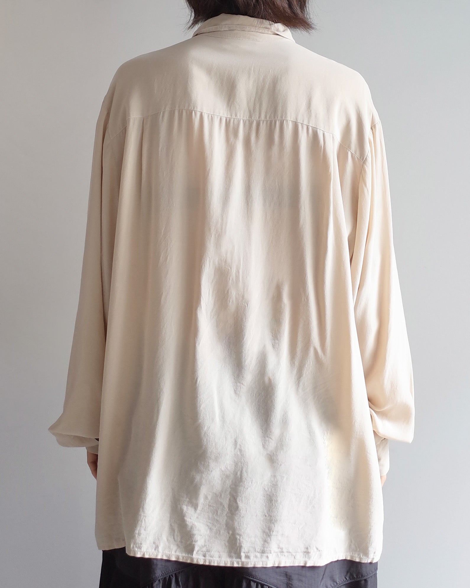 Used / SILK SHIRT