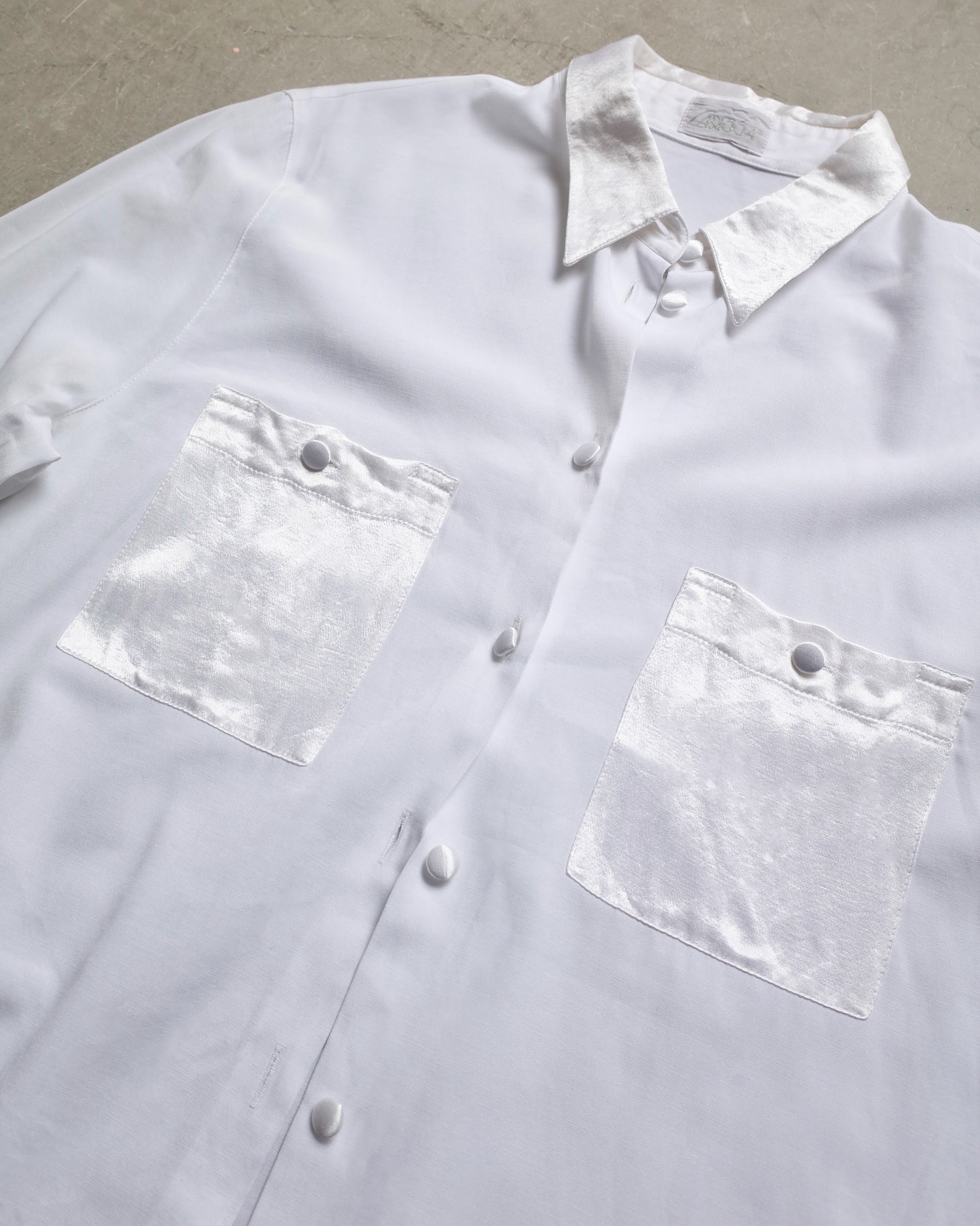 Used / DRESS SHIRT