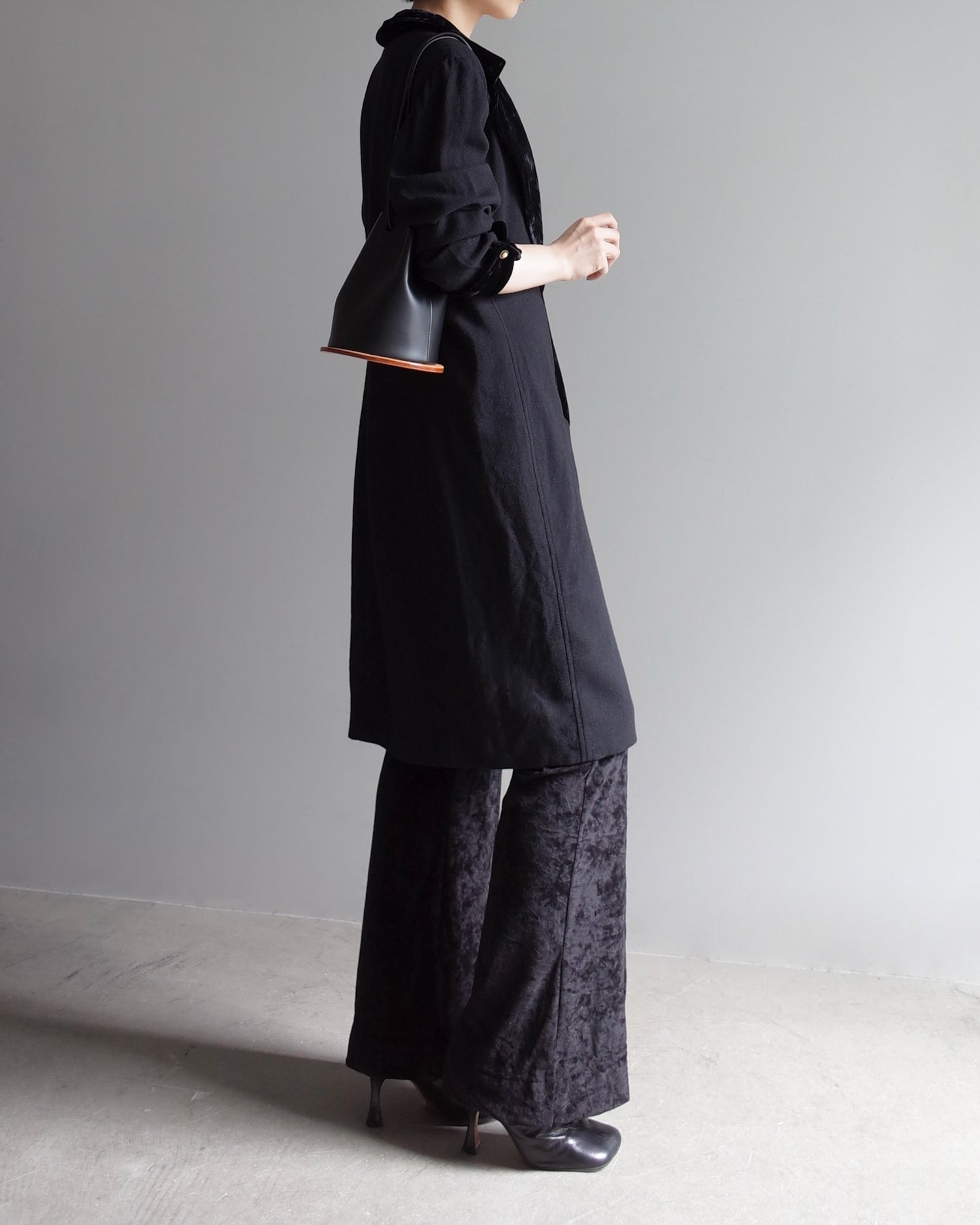 Used / VELOUR COLLAR ONEPIECE