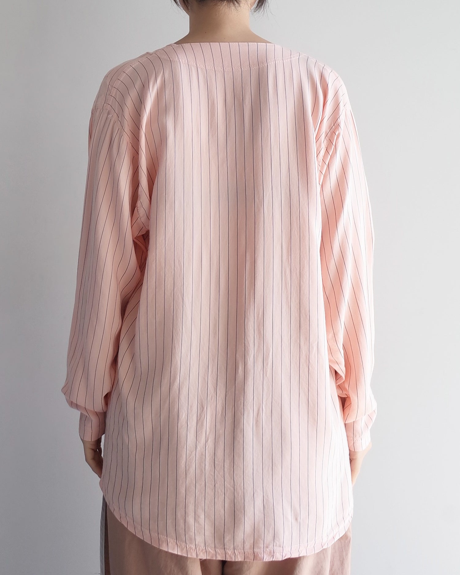 Used / NOCOLLAR STRIPE SHIRT