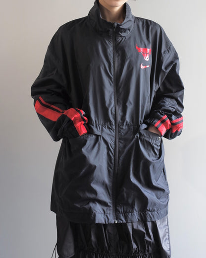 Used / NIKE TRACK JACKET