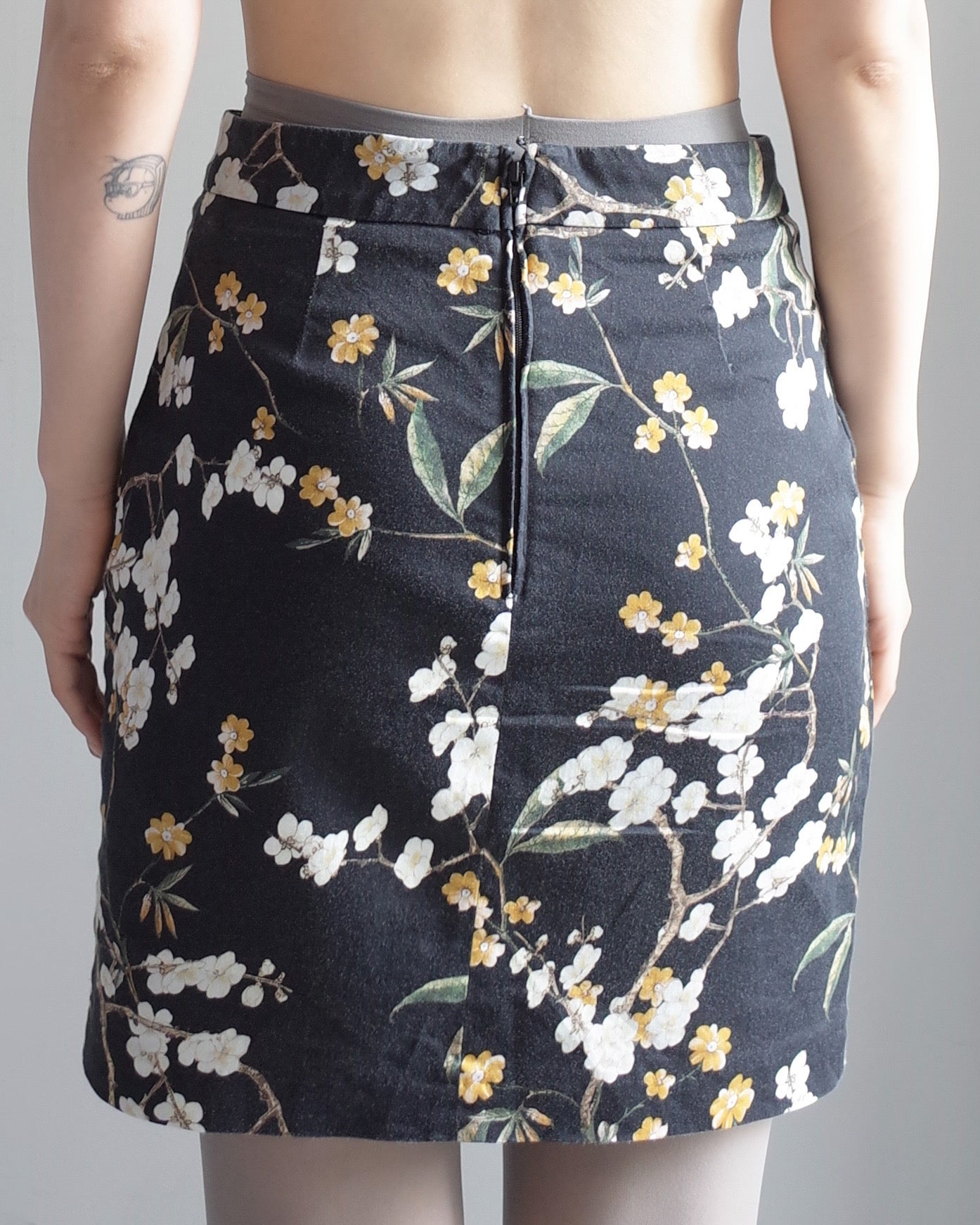Used / MINI SKIRT