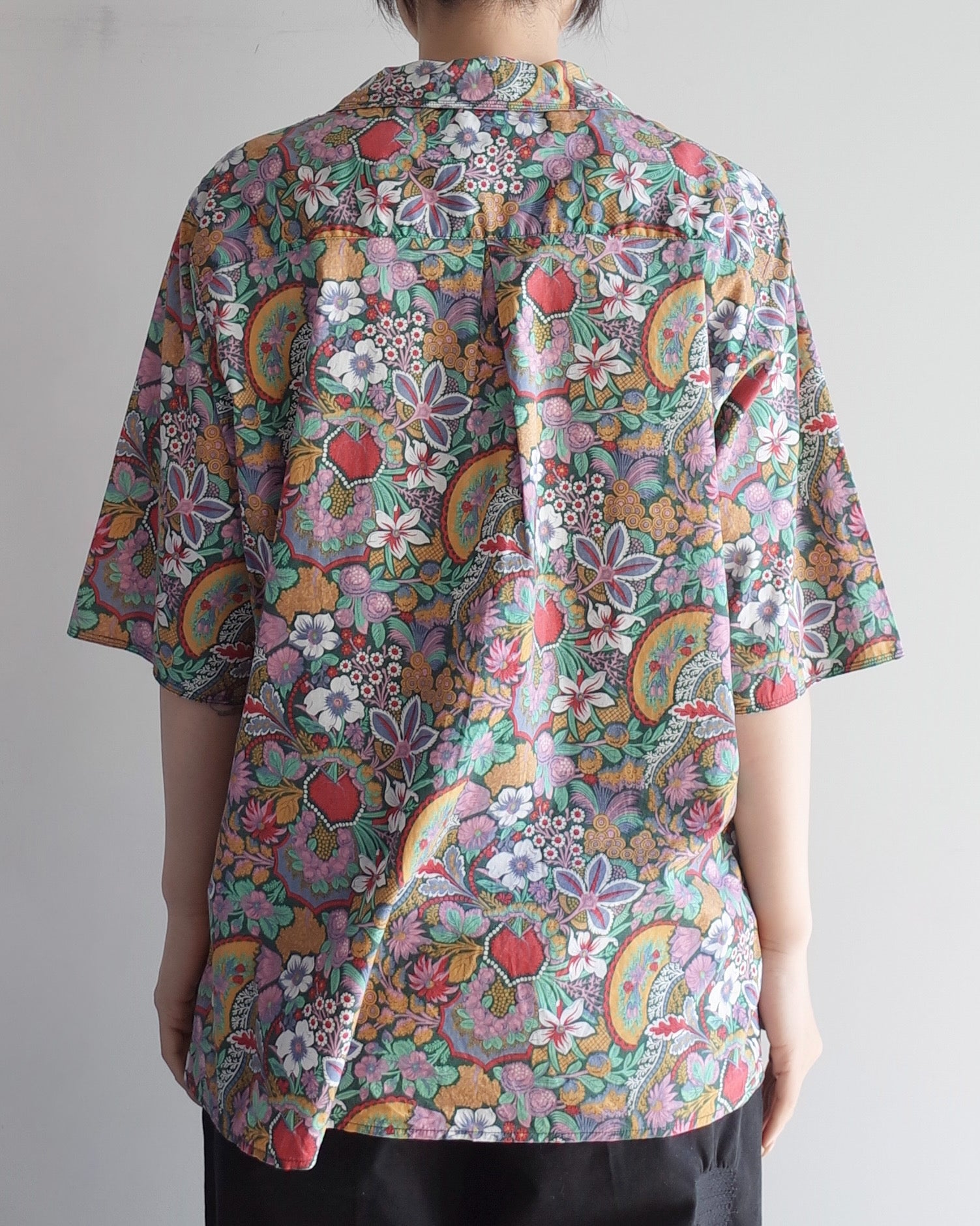 Used / HALF SLEEVE PAISLEY SHIRT
