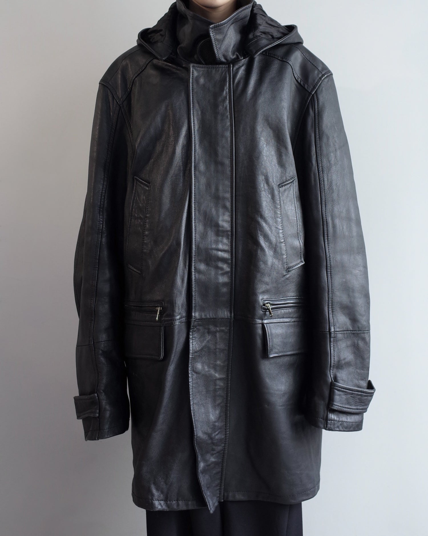 Used / HOODIED LEATHER JACKET