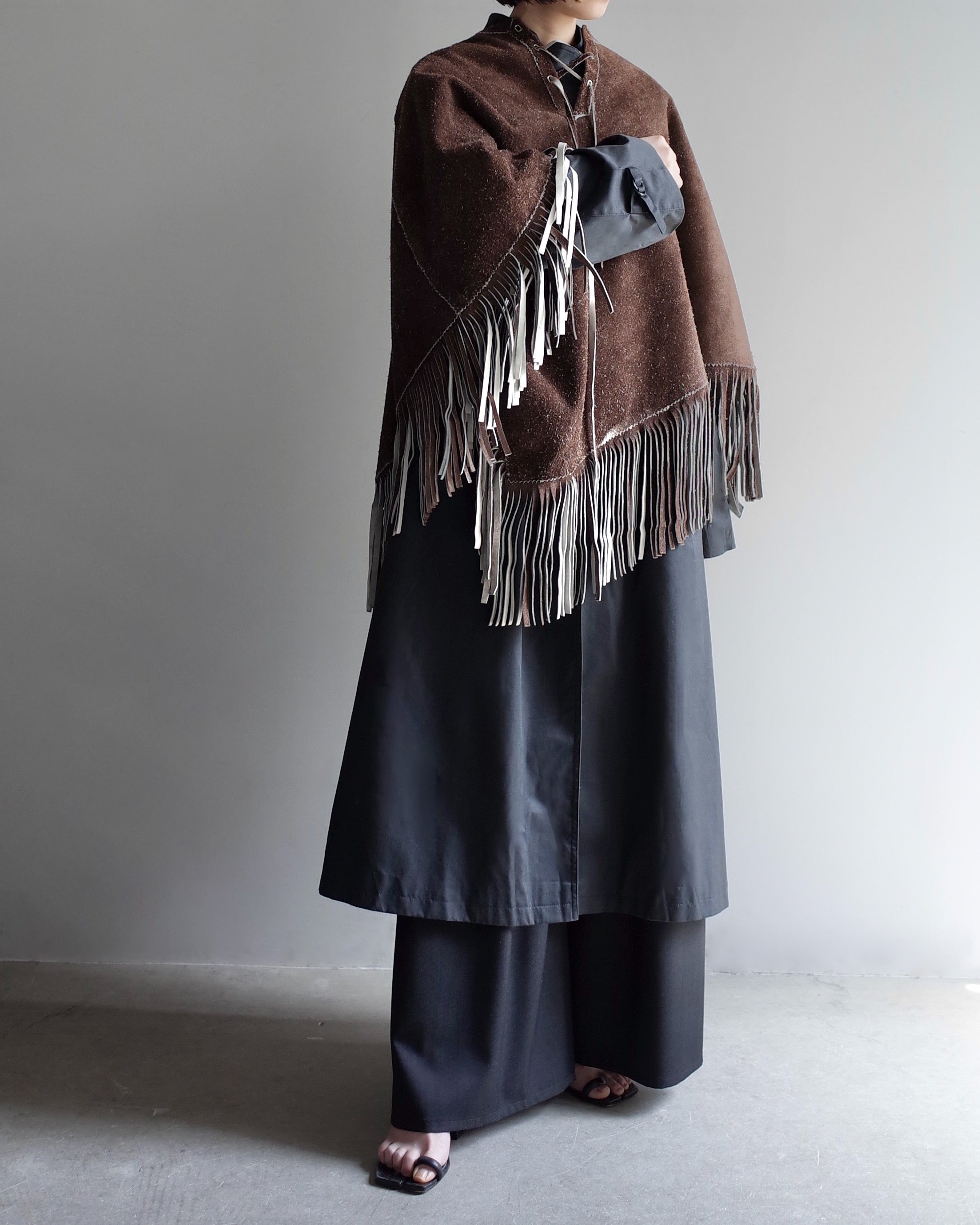 Used / LEATHER PONCHO