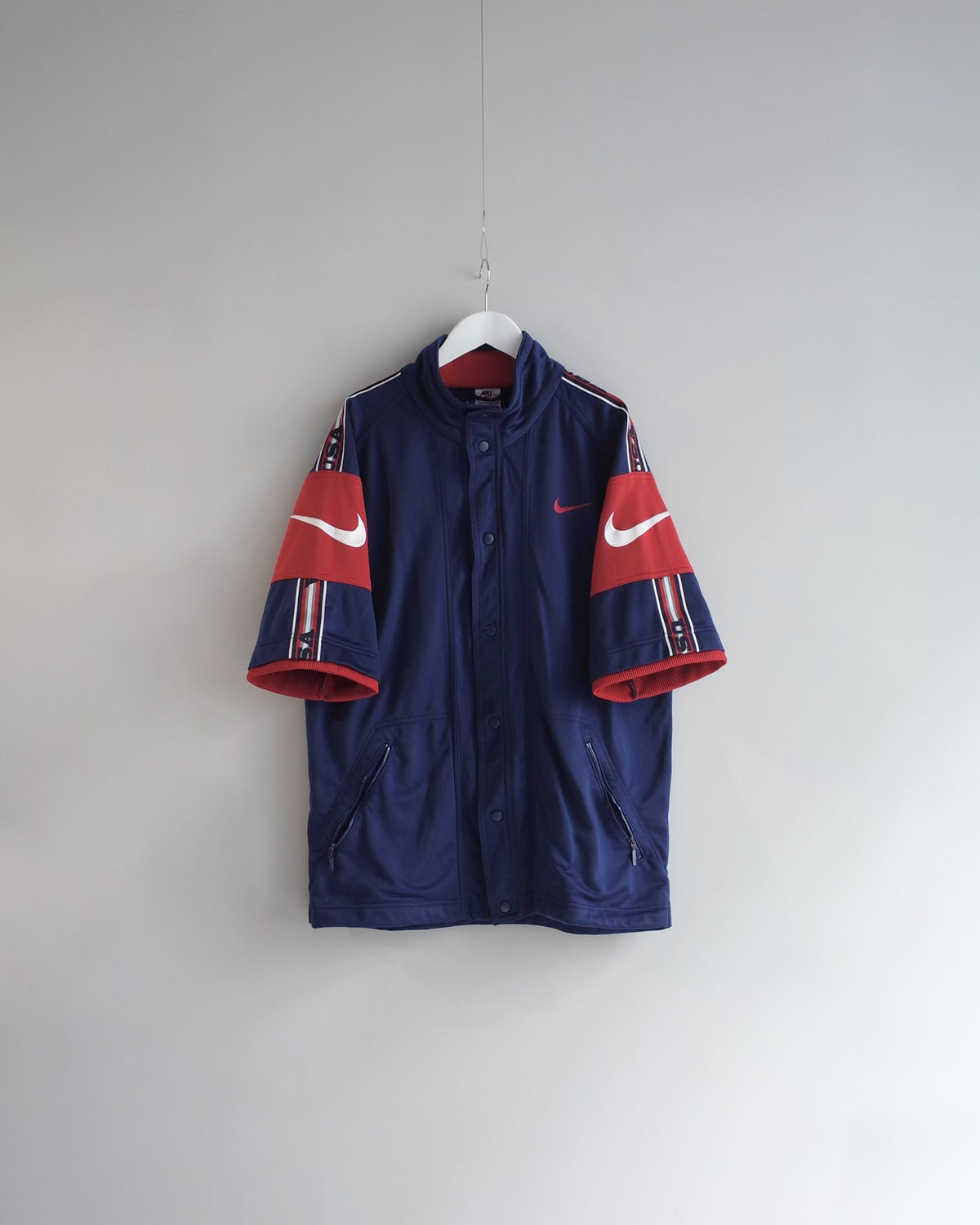 Used / NIKE HALFSLEEVE TRACK JACKET