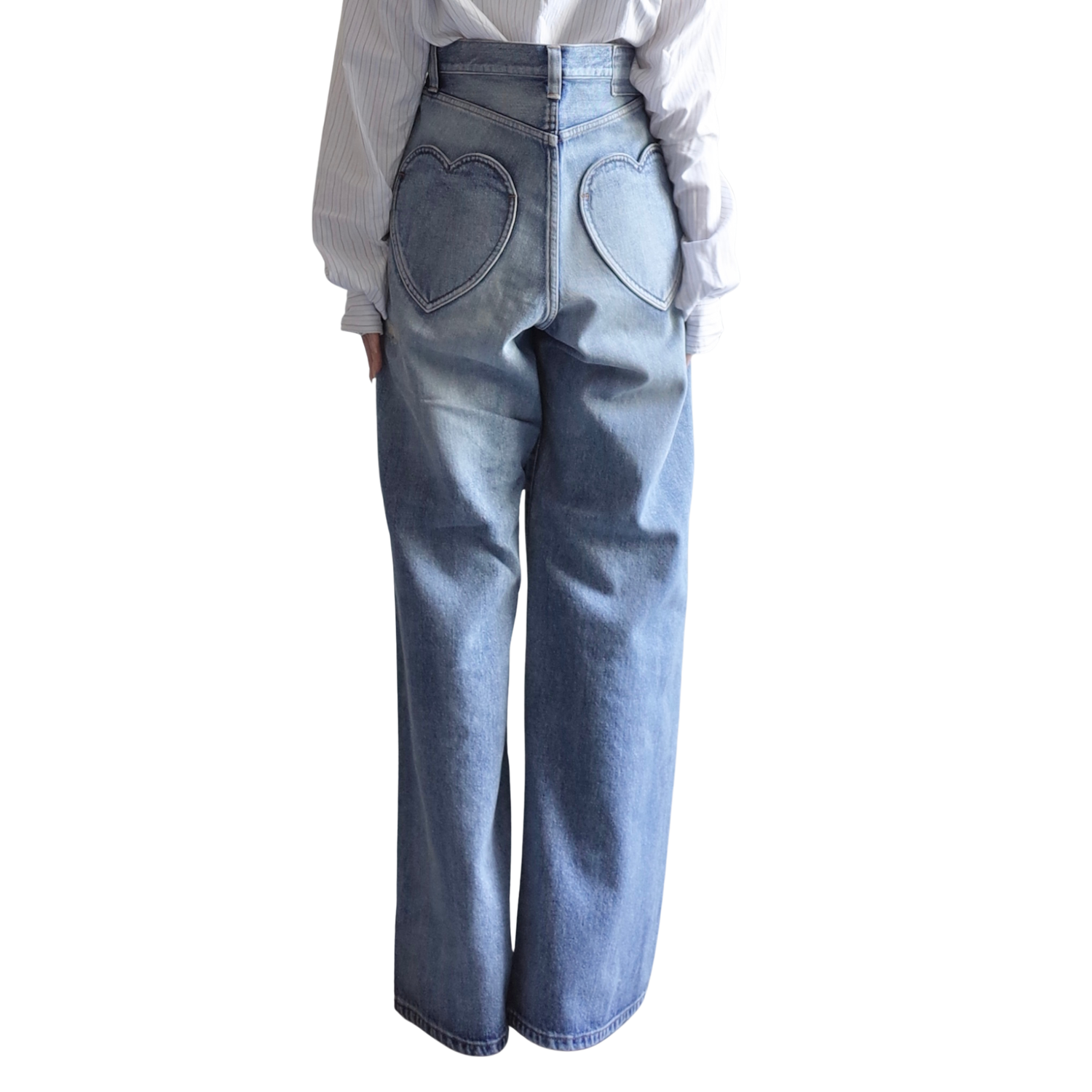 DISTRESSED LOVELY JEANS
