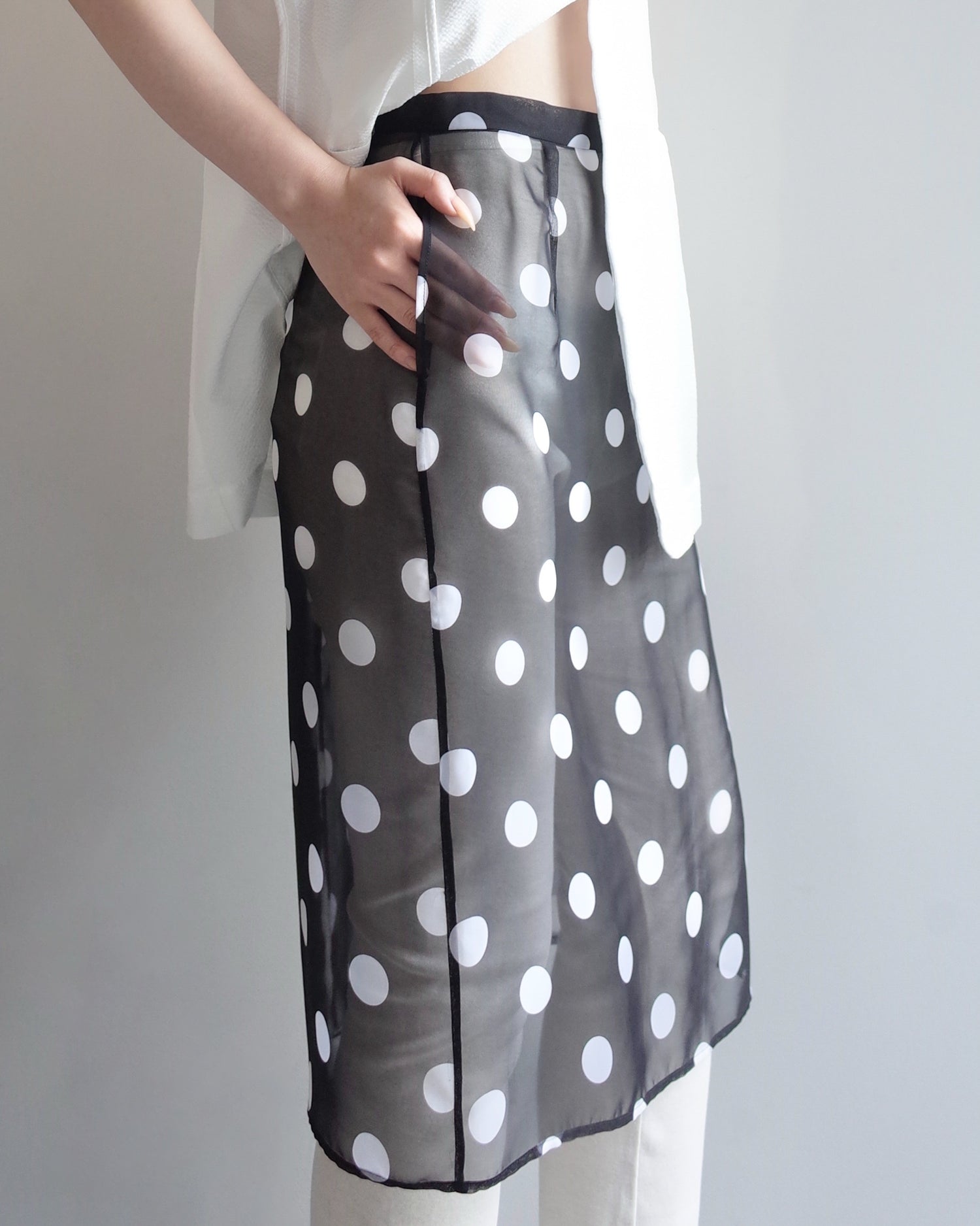 DOT SHEER SKIRT