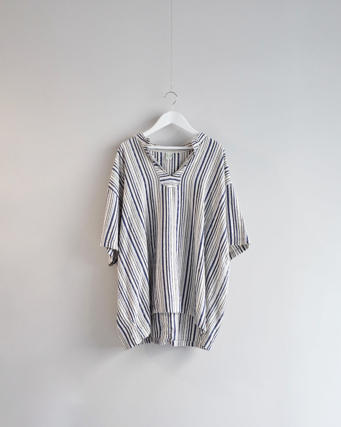 Used / HALF SLEEVE SHIRT