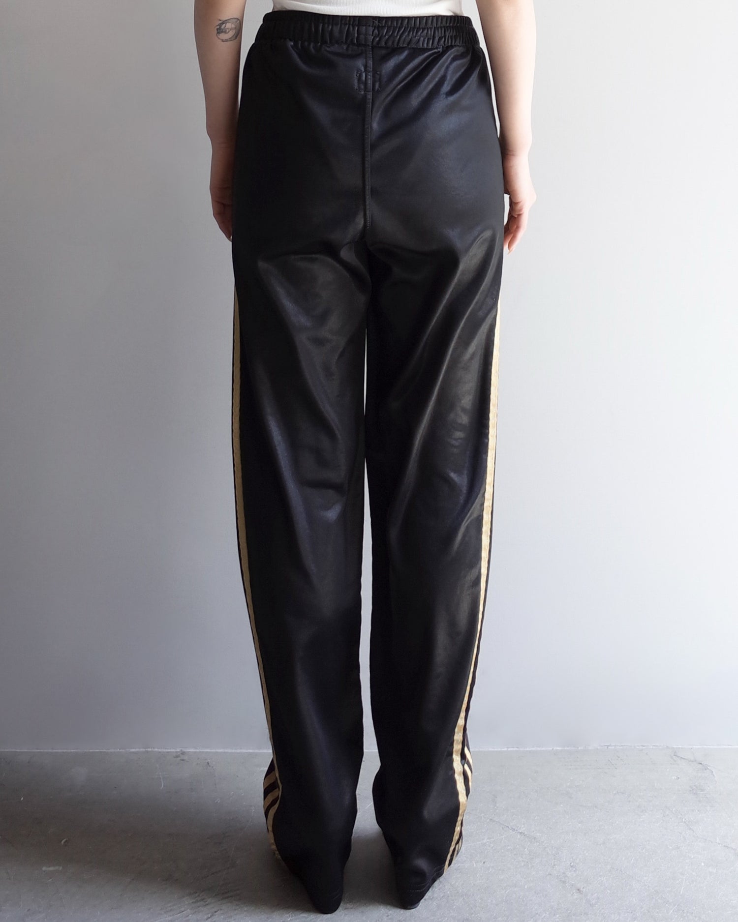 ★Used  / adidas TRACK PANTS