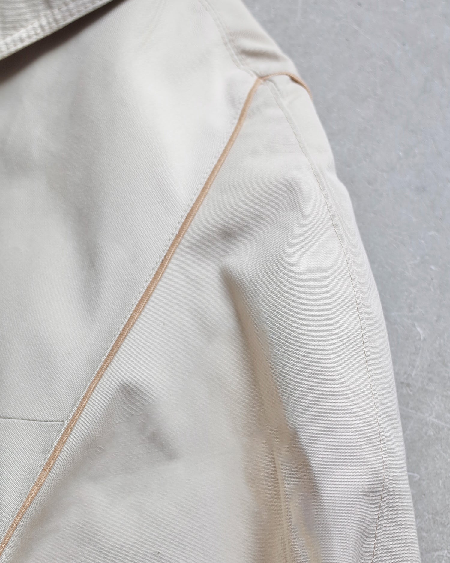 Used / TRENCH COAT