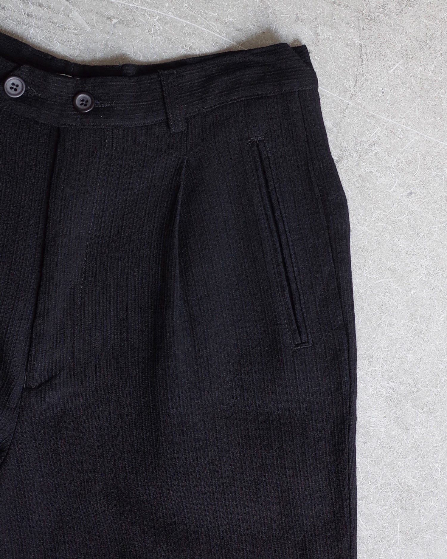 Used  / JAGUARED TAPERED PANTS