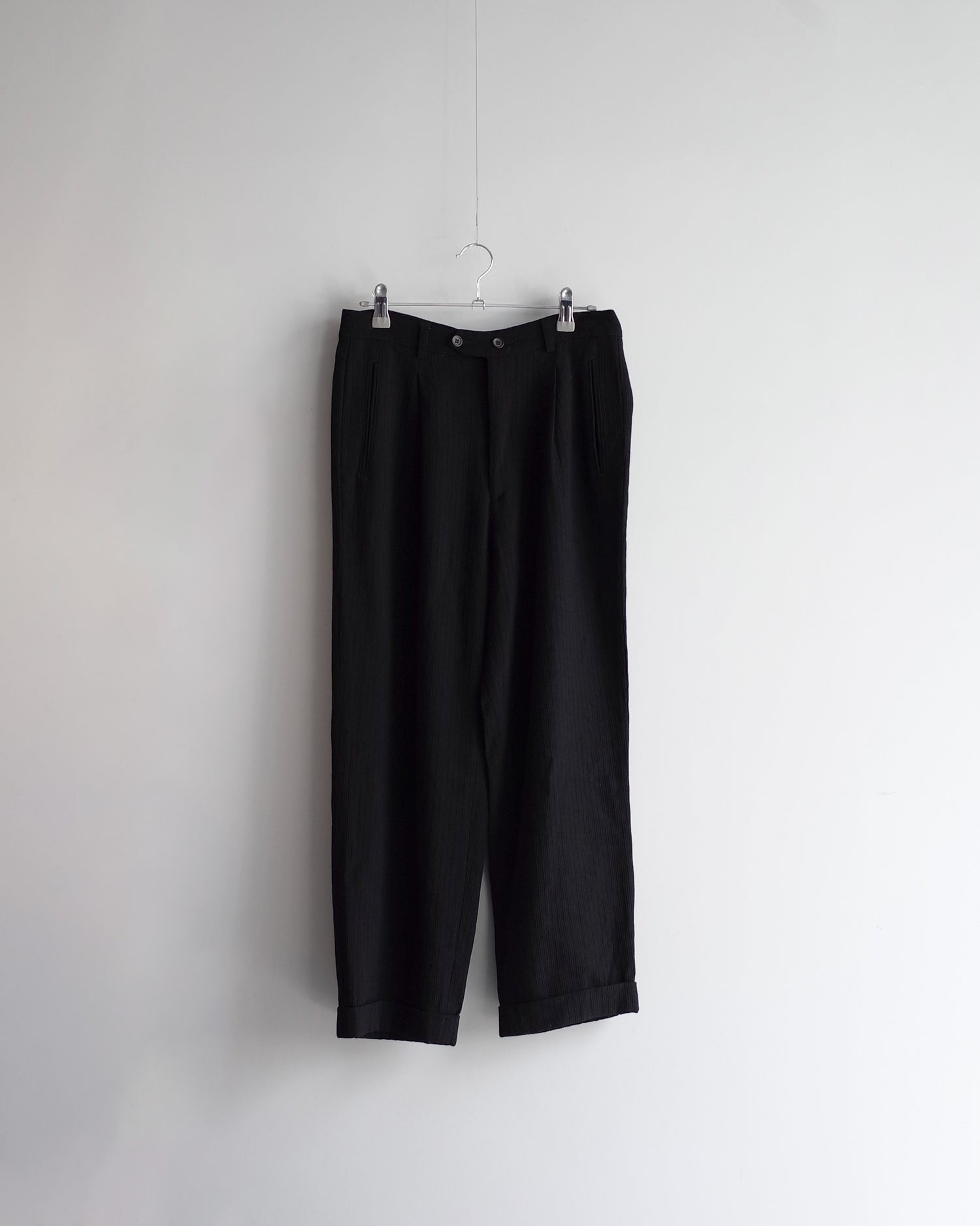 Used  / JAGUARED TAPERED PANTS