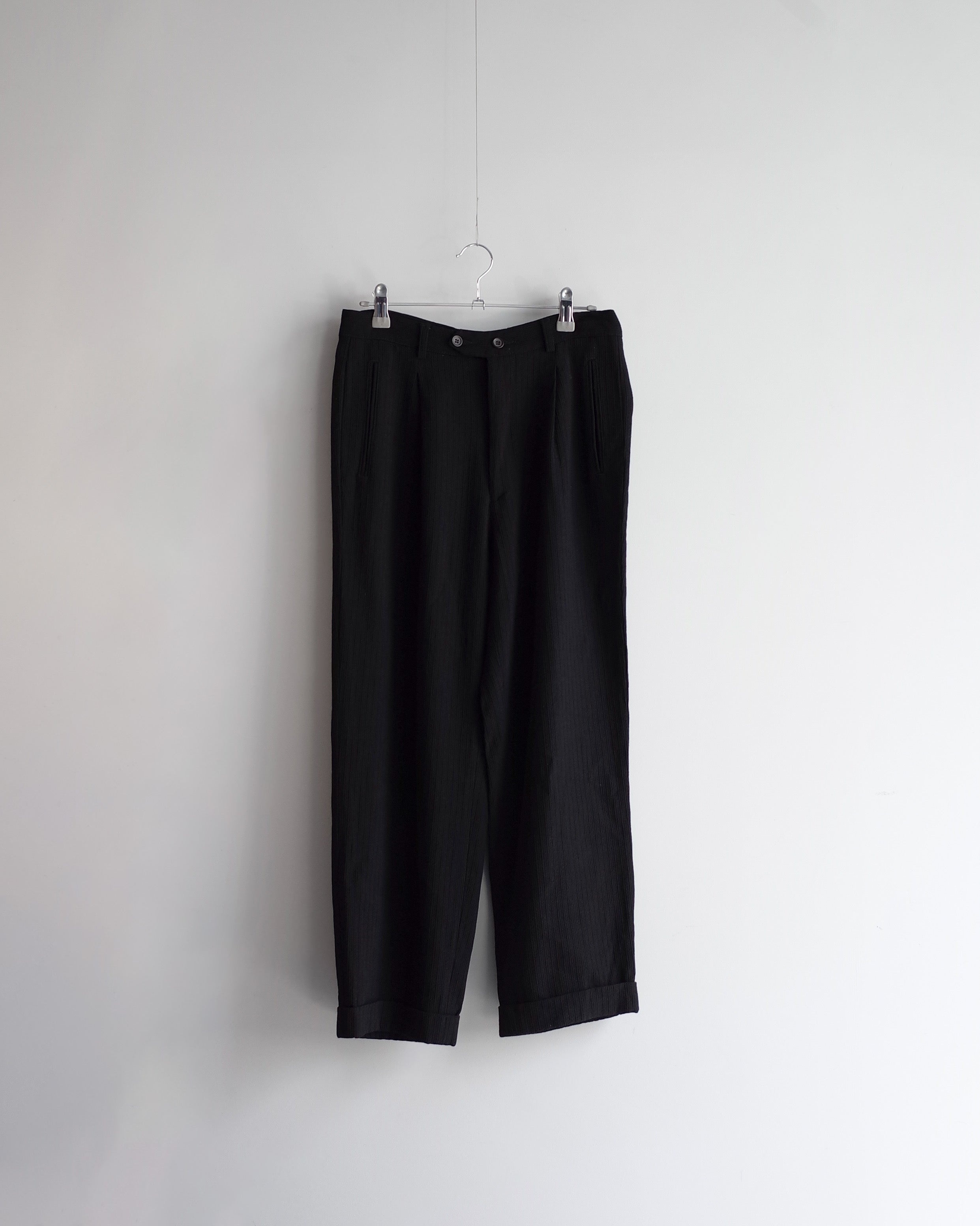 Used  / JAGUARED TAPERED PANTS