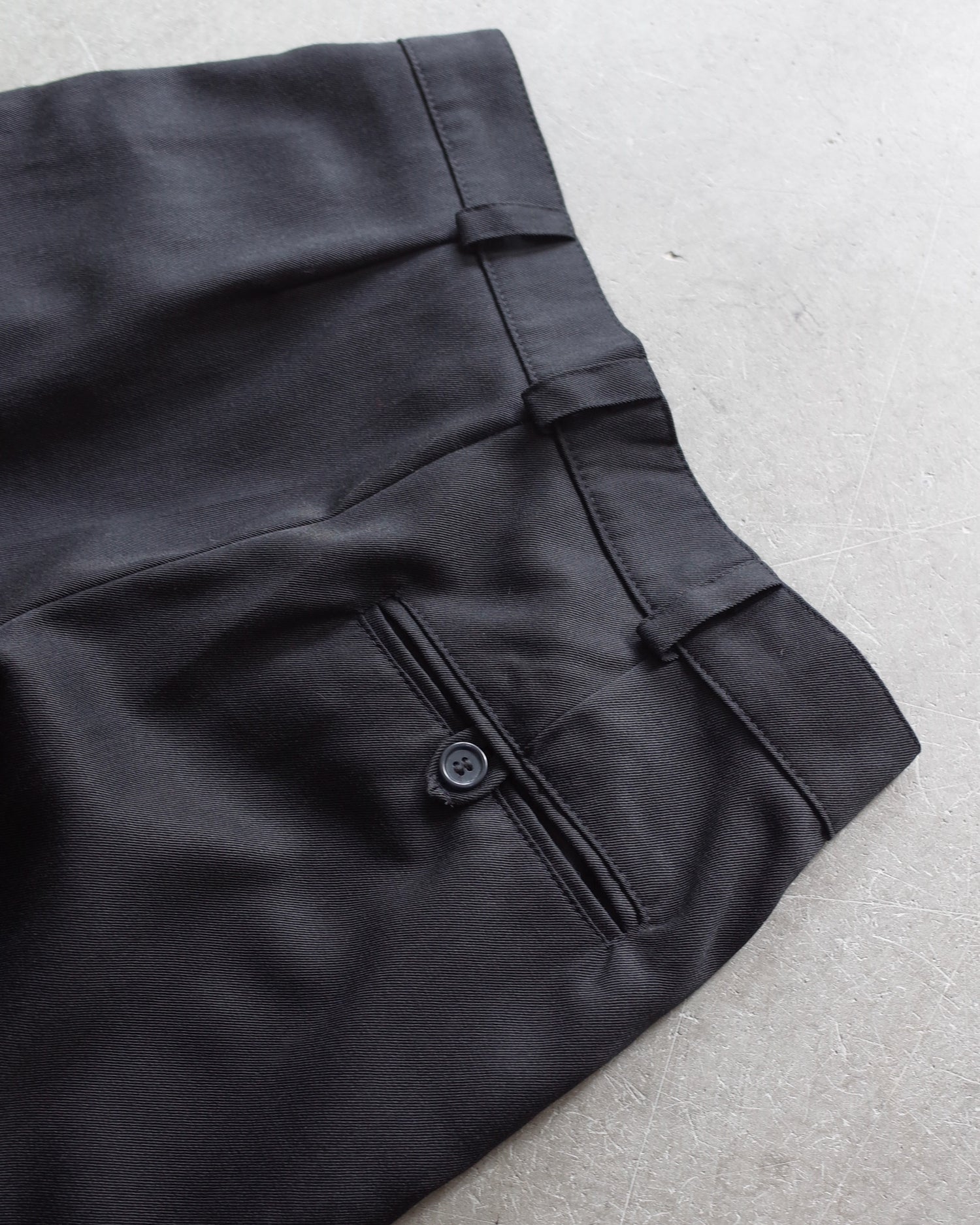 Used  / TWOTUCK TAPERED PANTS