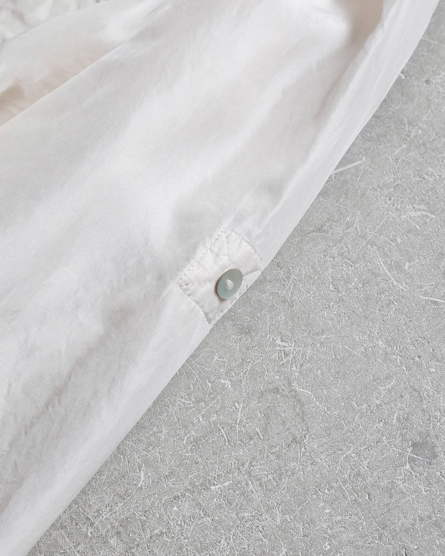 Used / SILK SHIRT