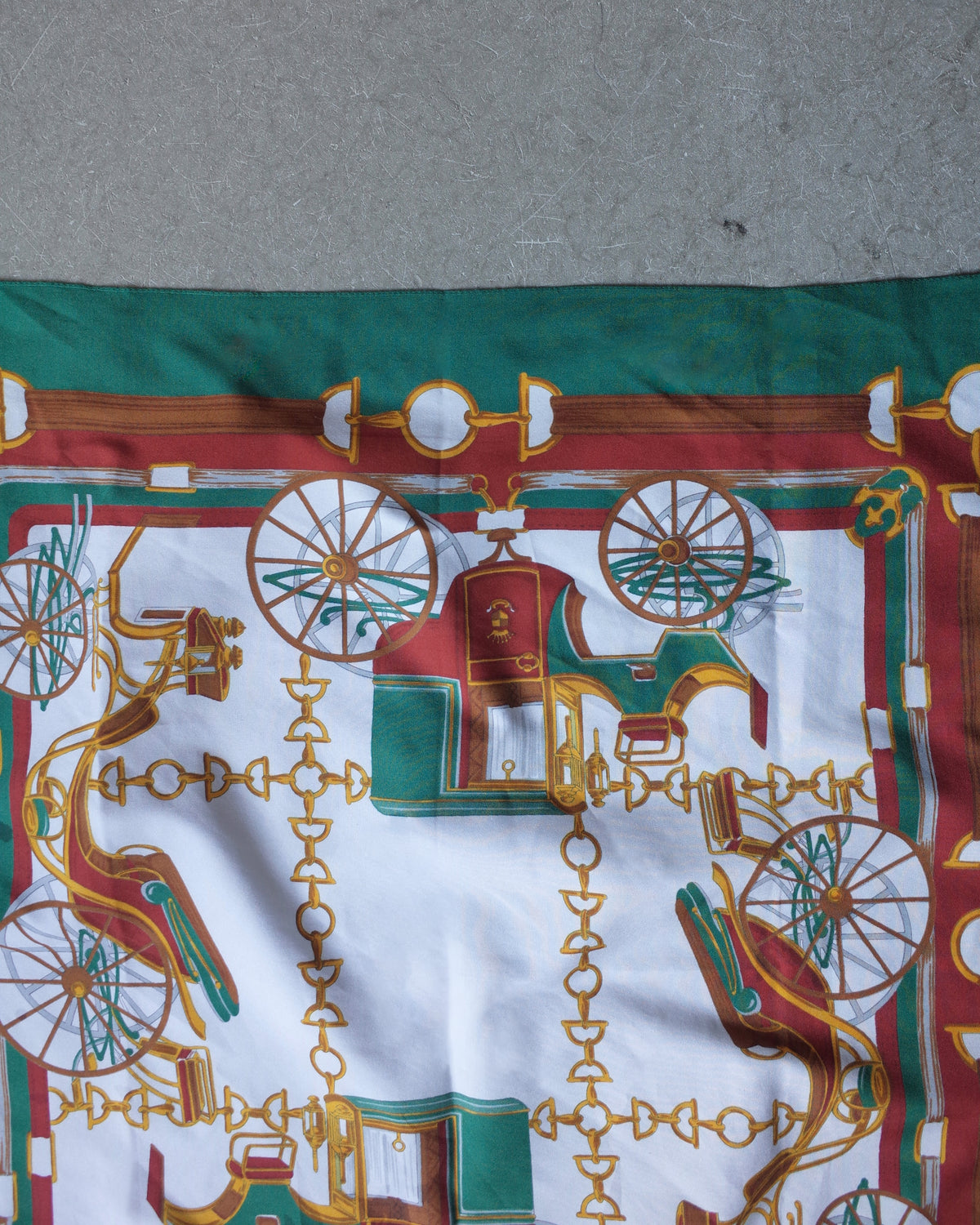 Used / SCARF
