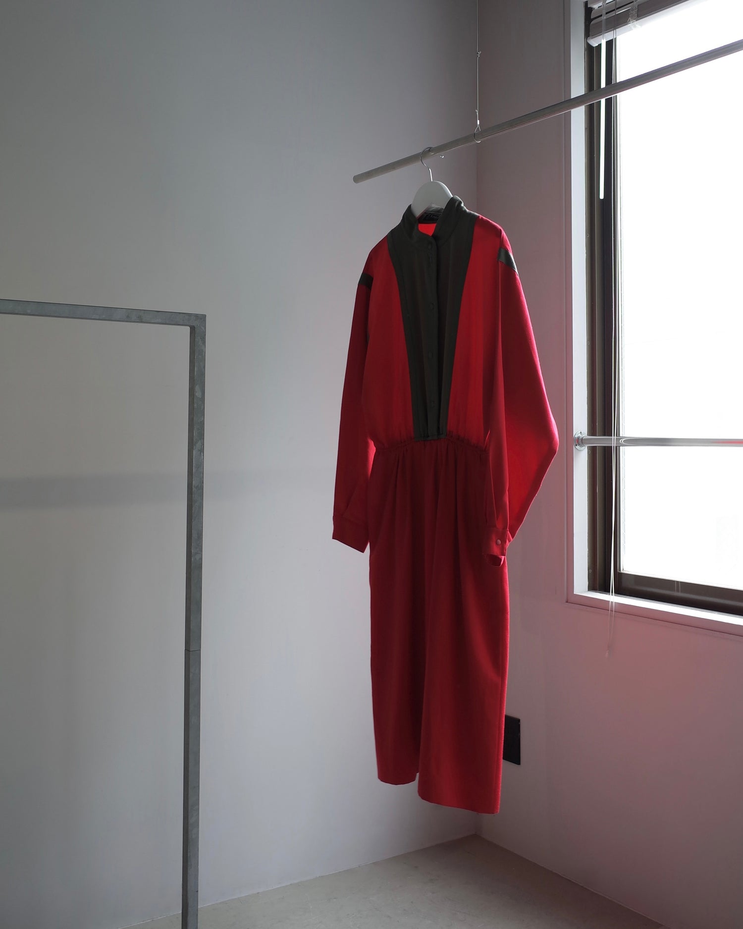 Used / TWO TONE ONE-PIECE