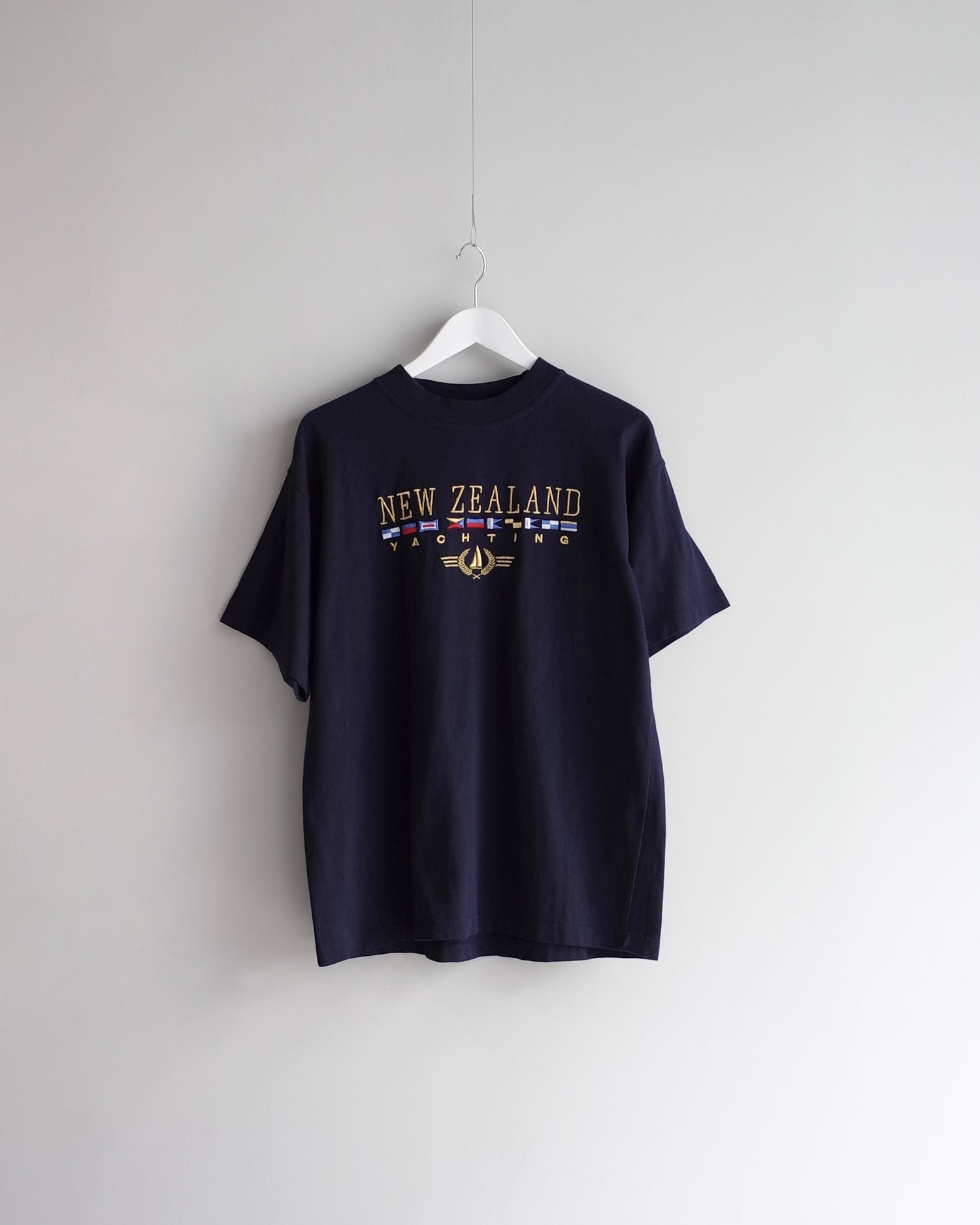 Used  / T-SHIRT