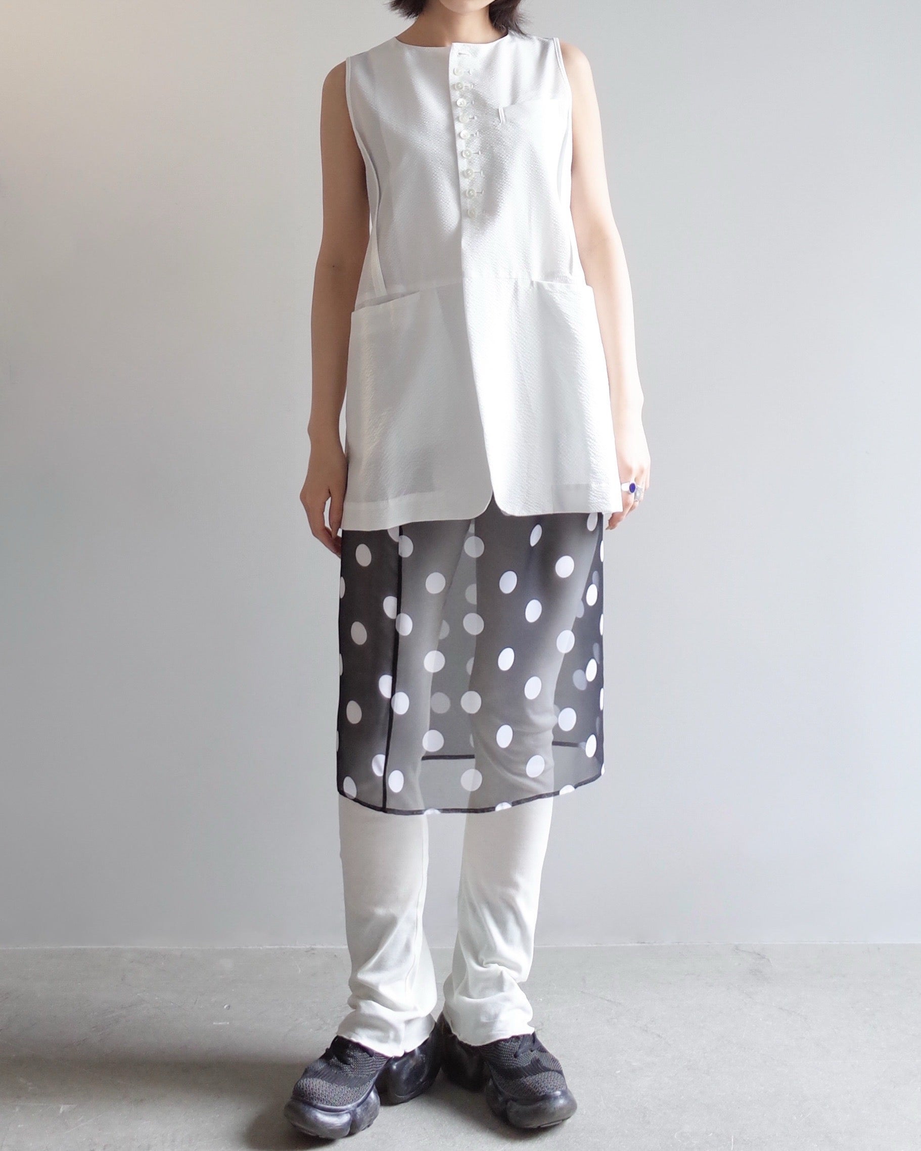 DOT SHEER SKIRT