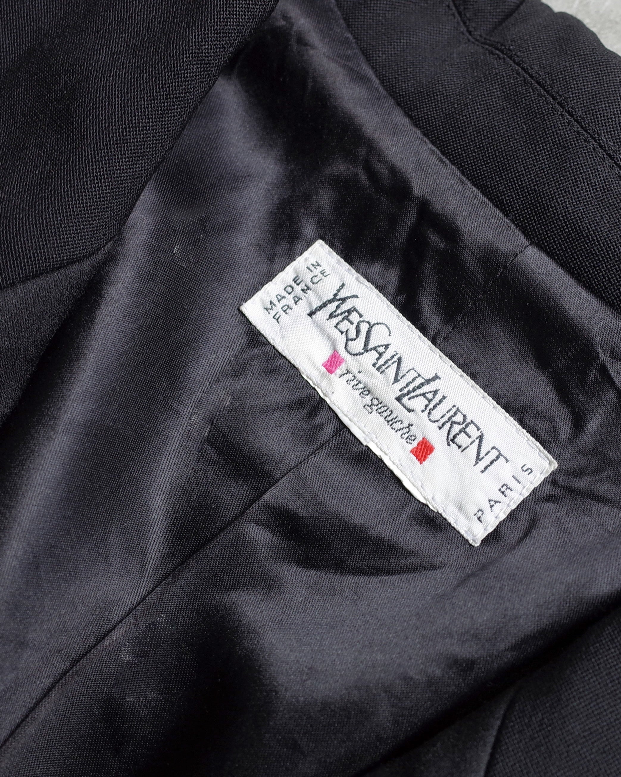 Used / YVE SANT LAURENT