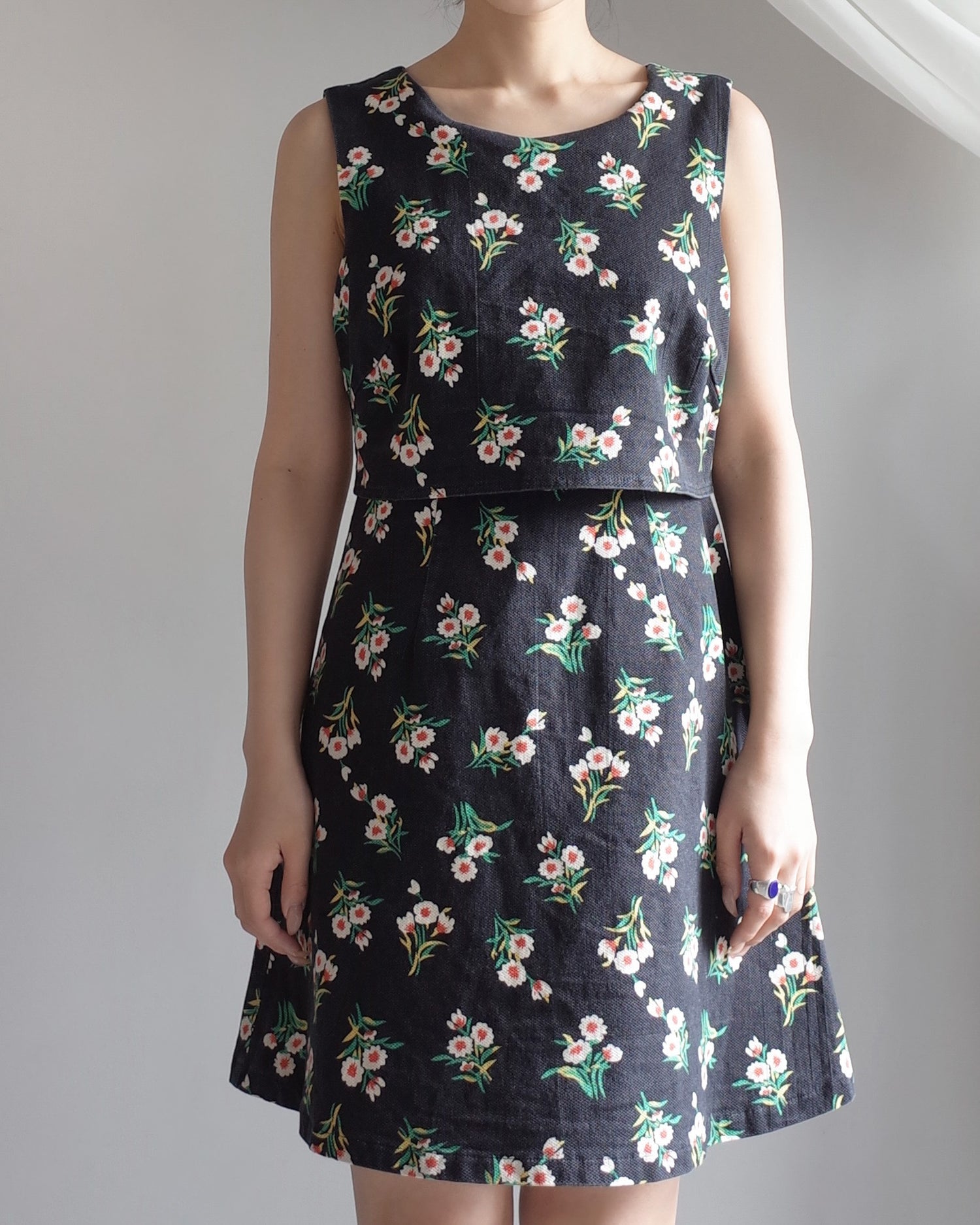 Used / LAYERED SLEEVELES ONEPIECE