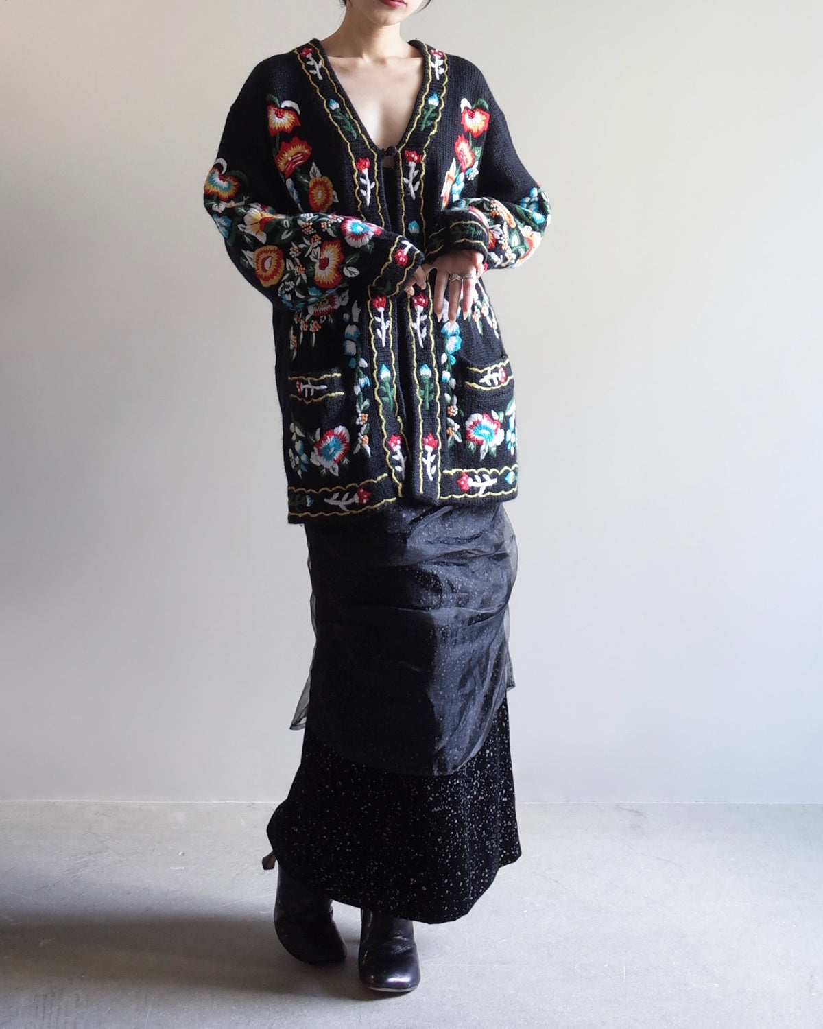 Used / KNIT CARDIGAN