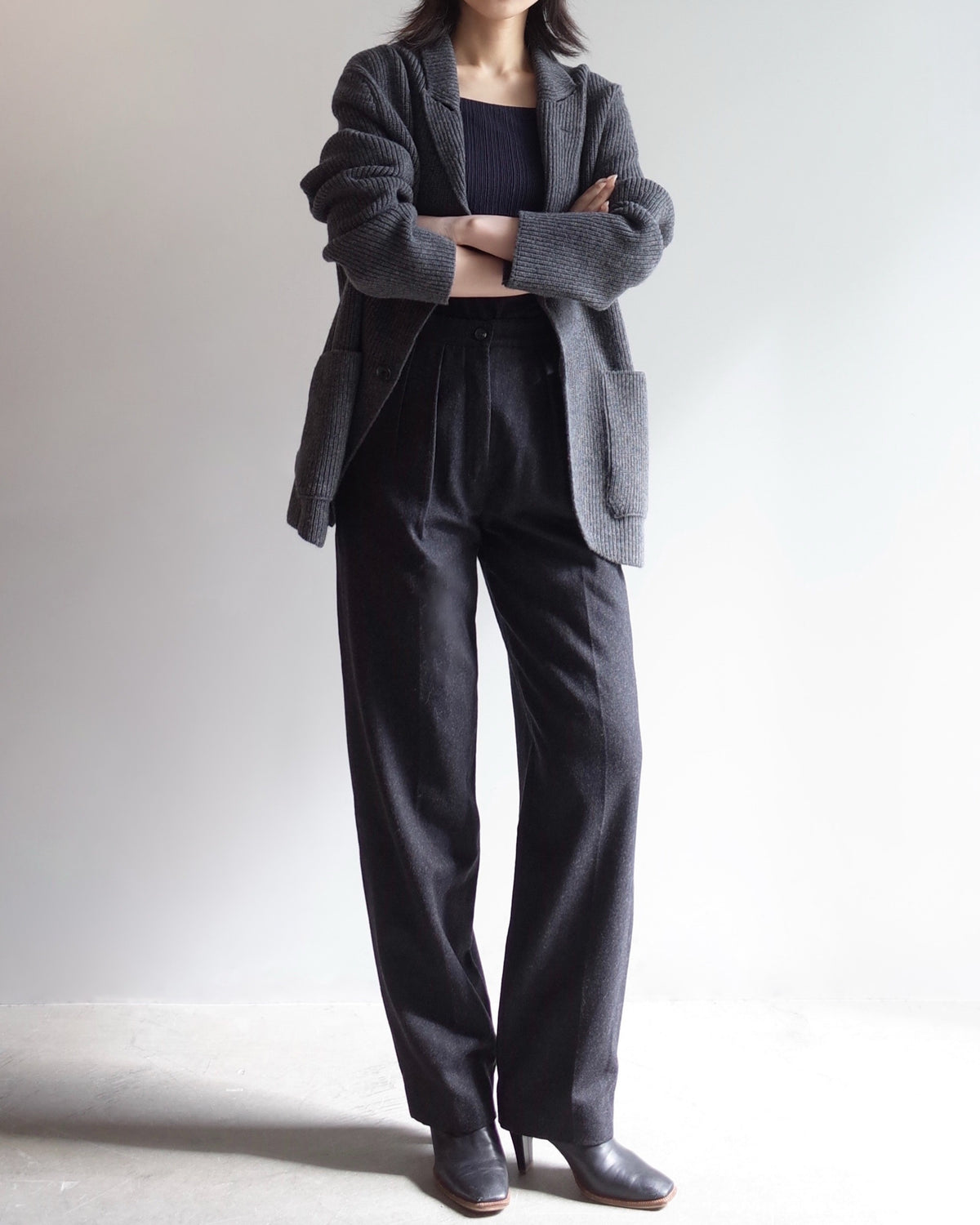 Used / WOOL TAPERED PANTS