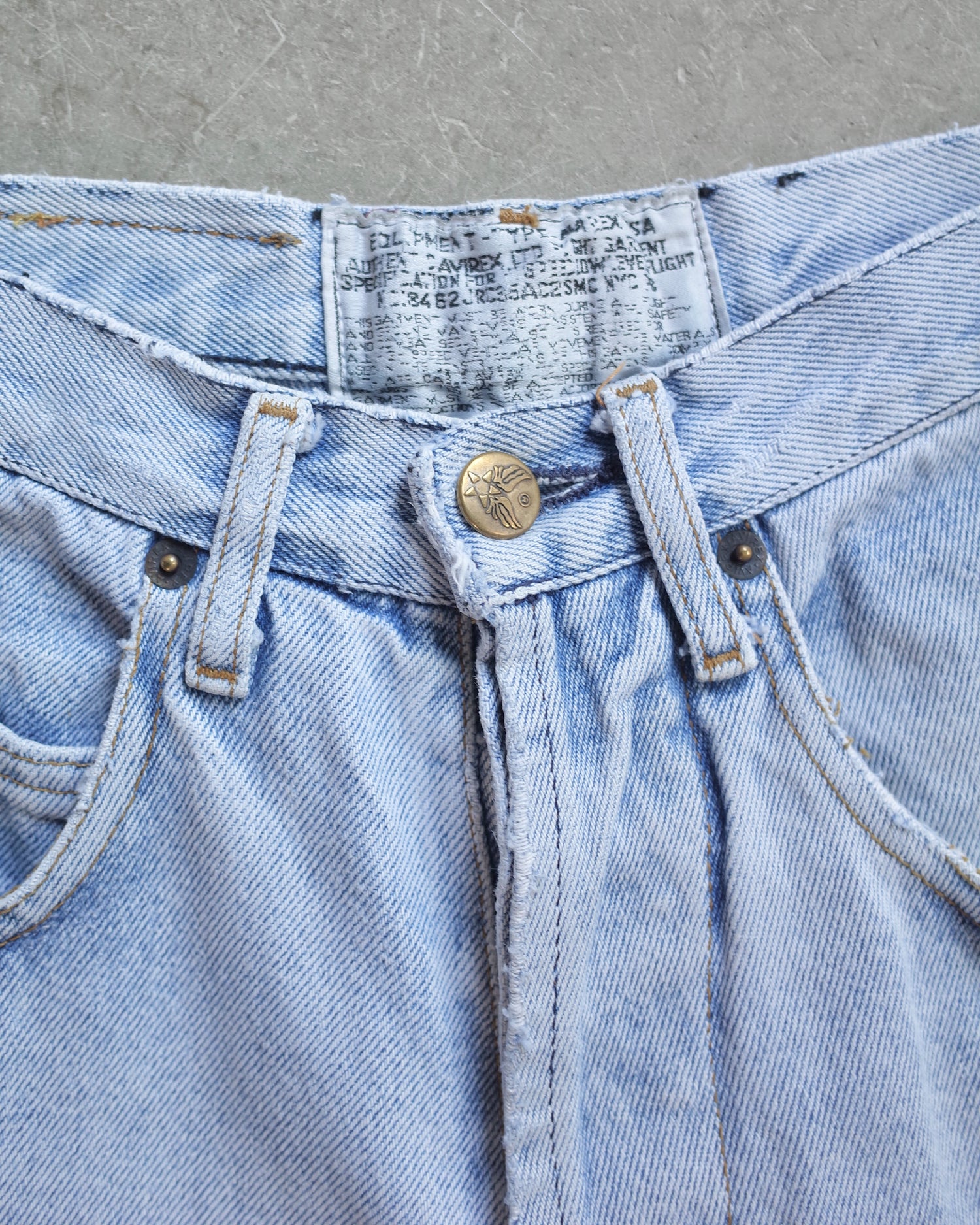 Used / AVIREX STRAIGHT DENIM