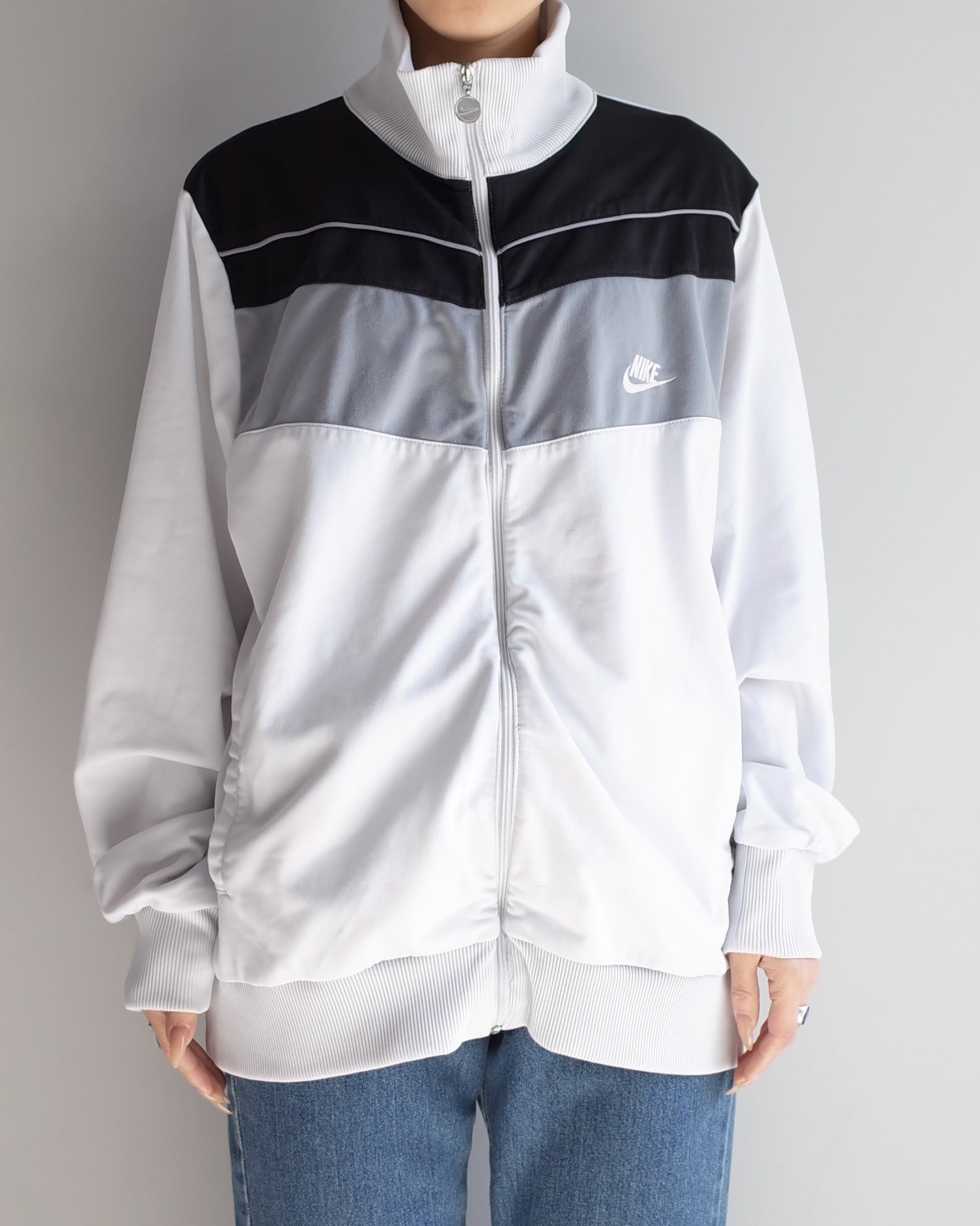 Used / NIKE TRACK JACKET