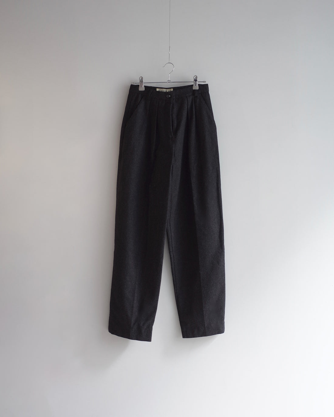 Used / WOOL TAPERED PANTS