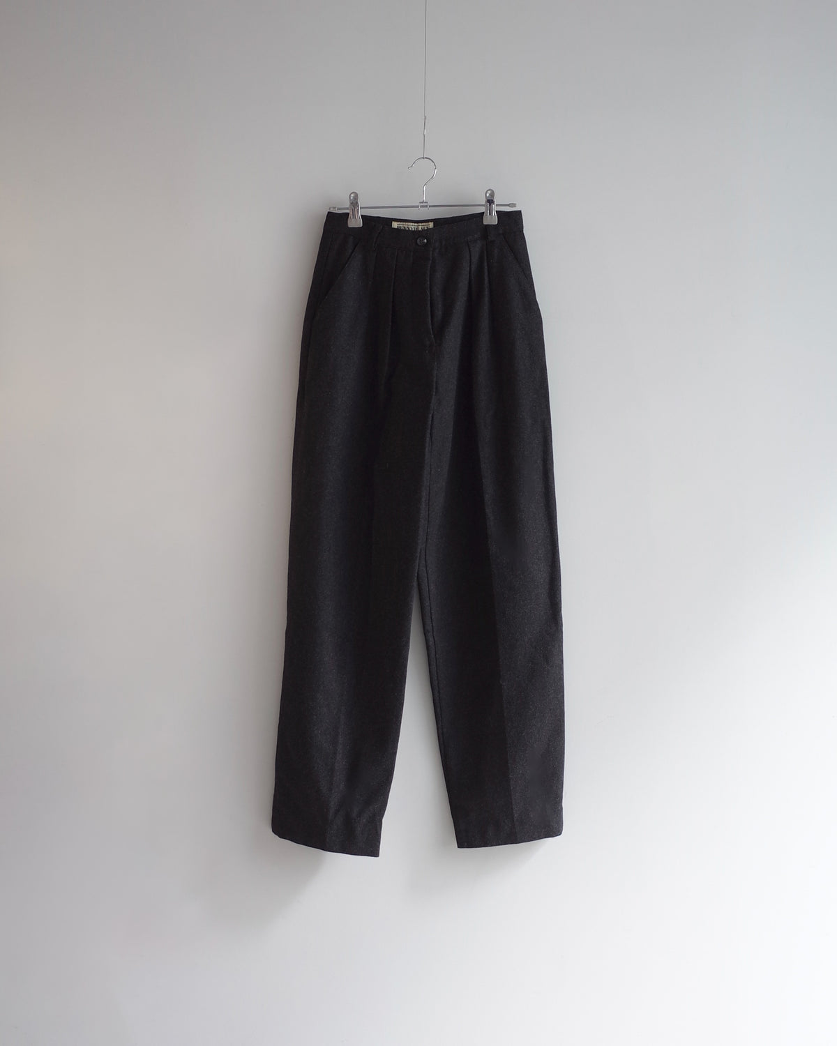 Used / WOOL TAPERED PANTS