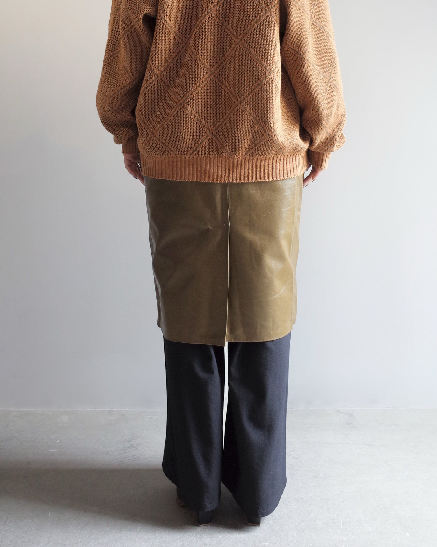 Used / LEATHER SKIRT