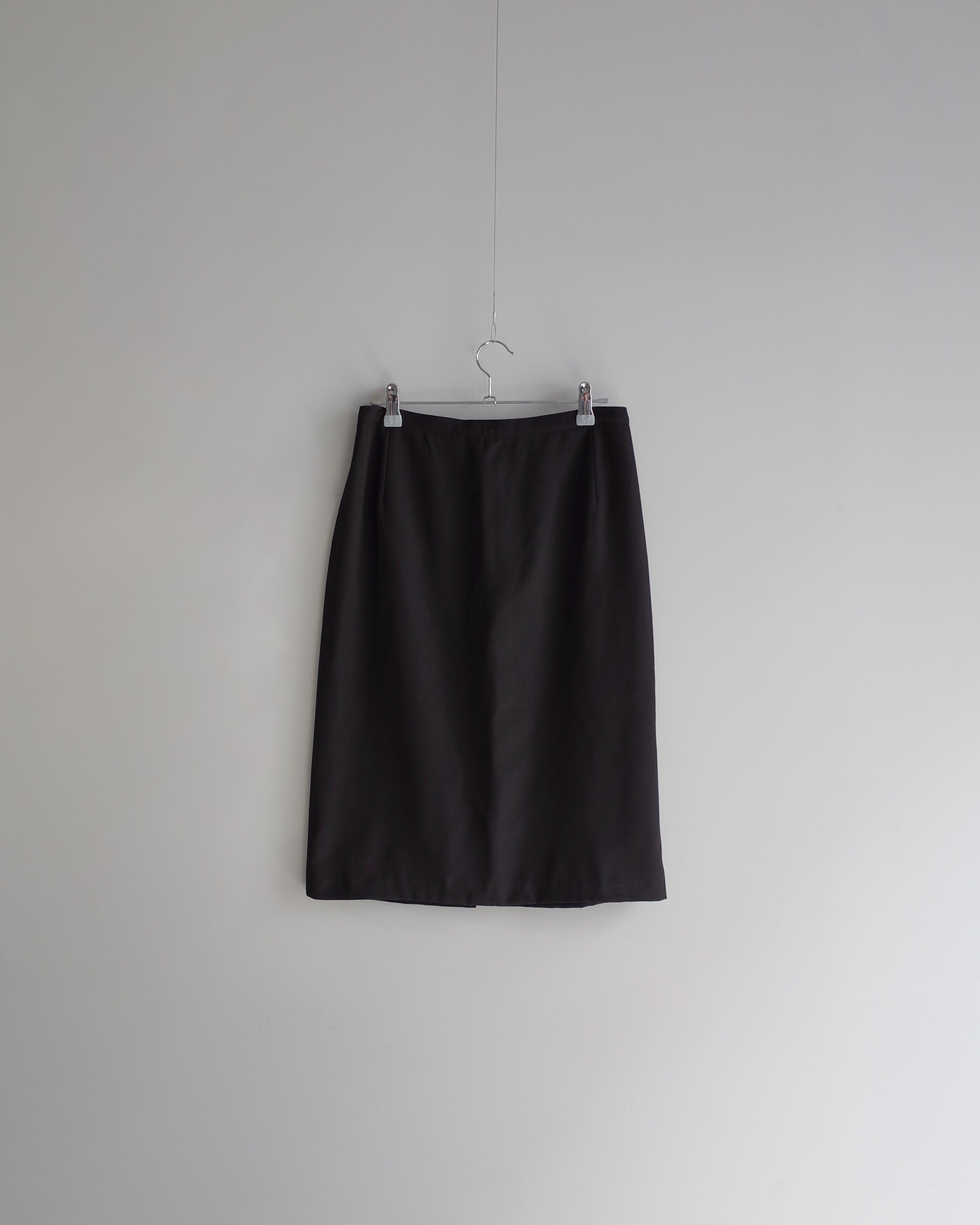 Used  / TIGHT MEDIUM SKIRT