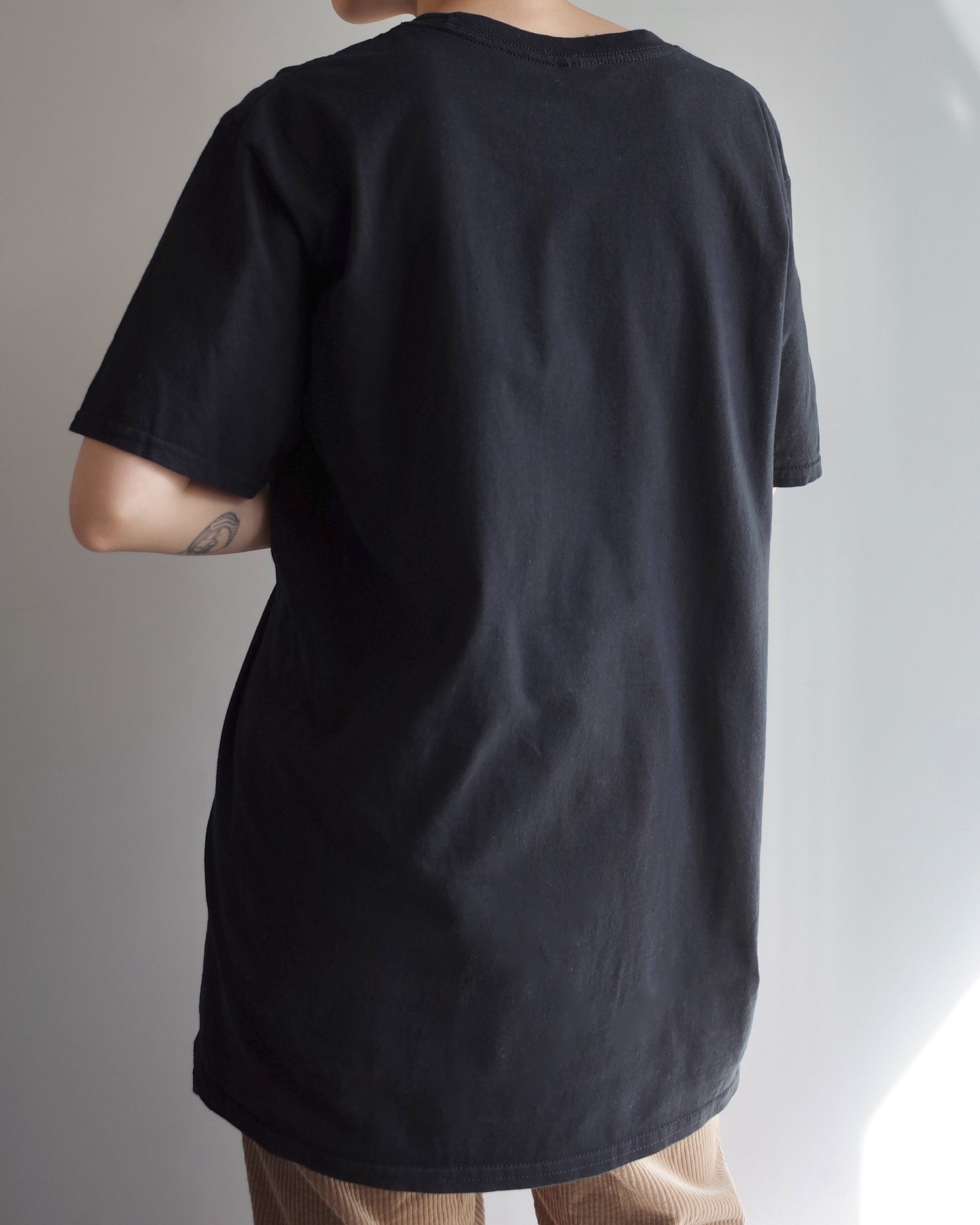 Used /  CHARACTER T-SHIRT