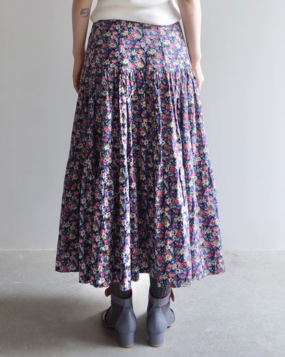 Used / LONG FLARE SKIRT